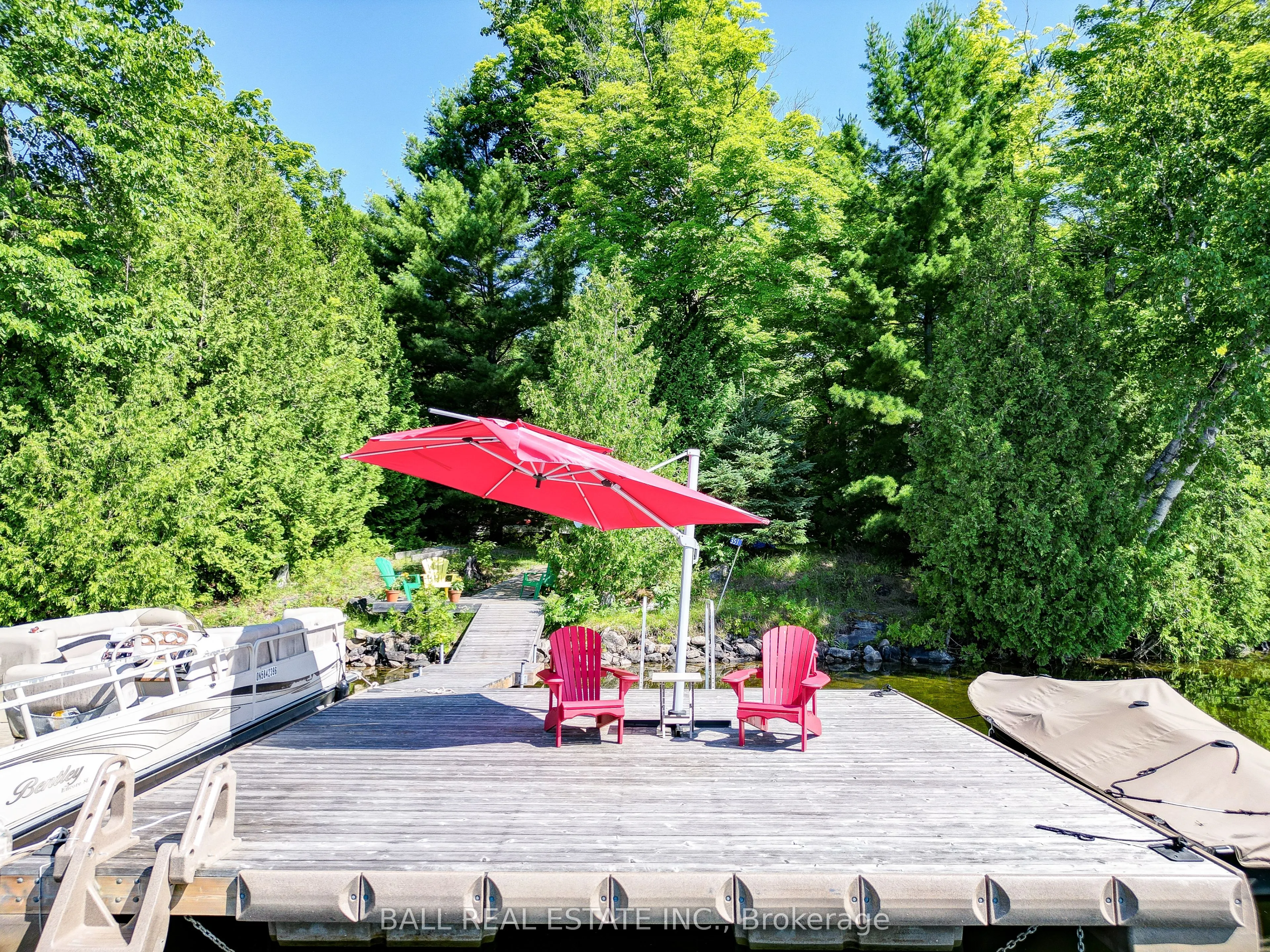 351 Limerick Lake Shore N