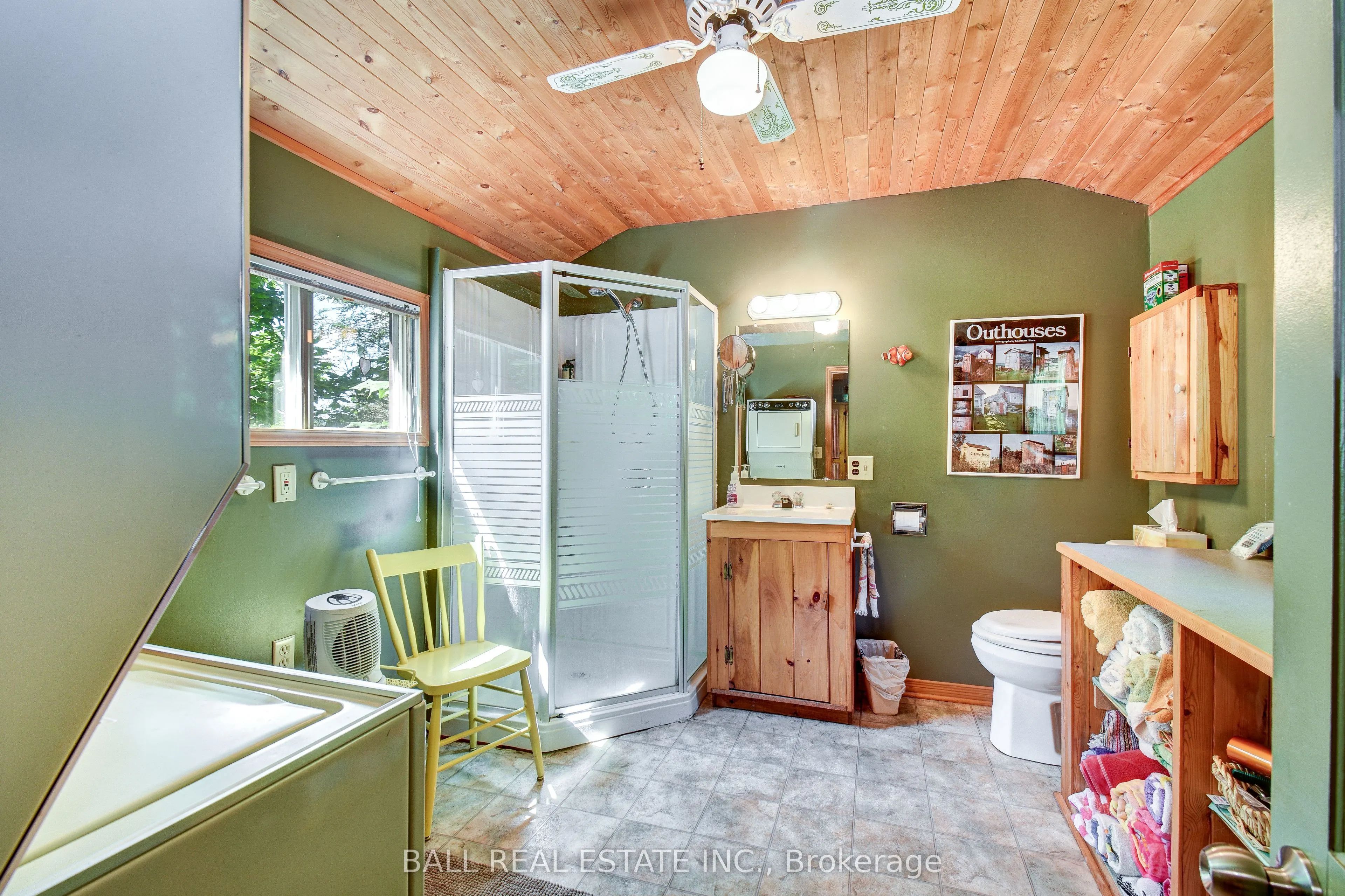 351 Limerick Lake Shore N
