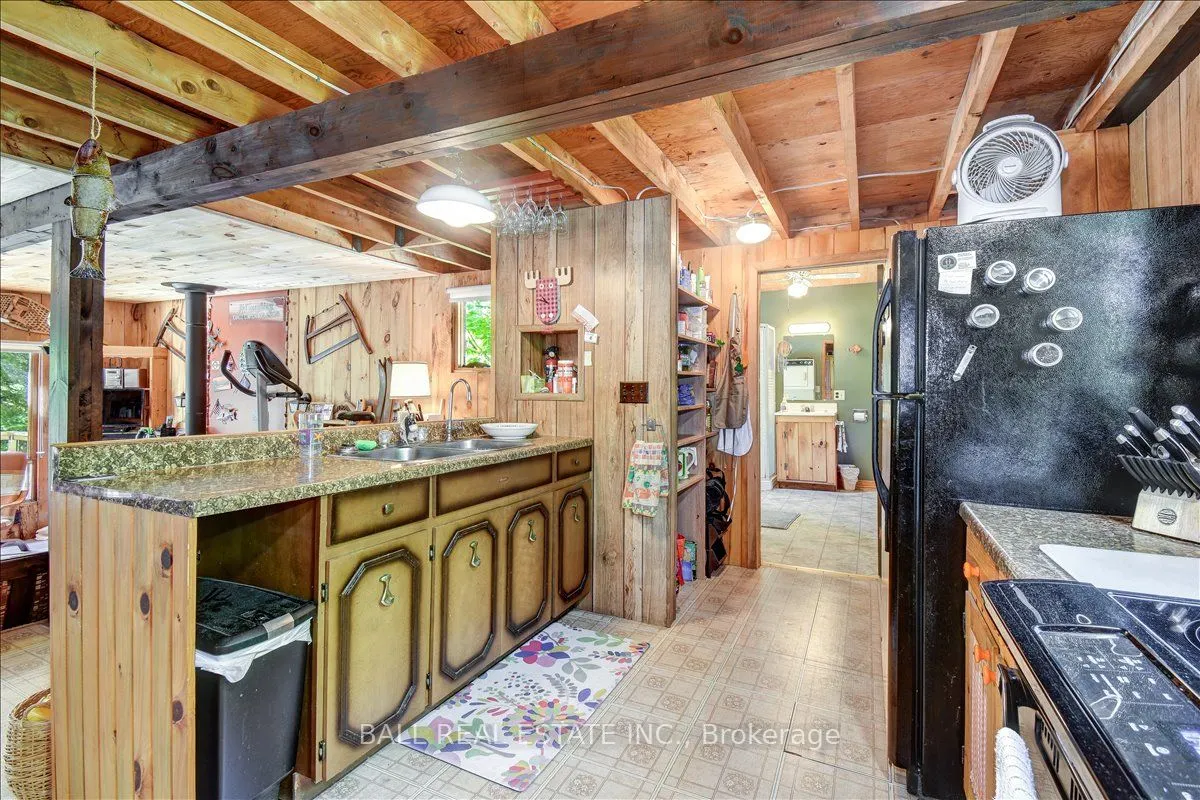 351 Limerick Lake Shore N