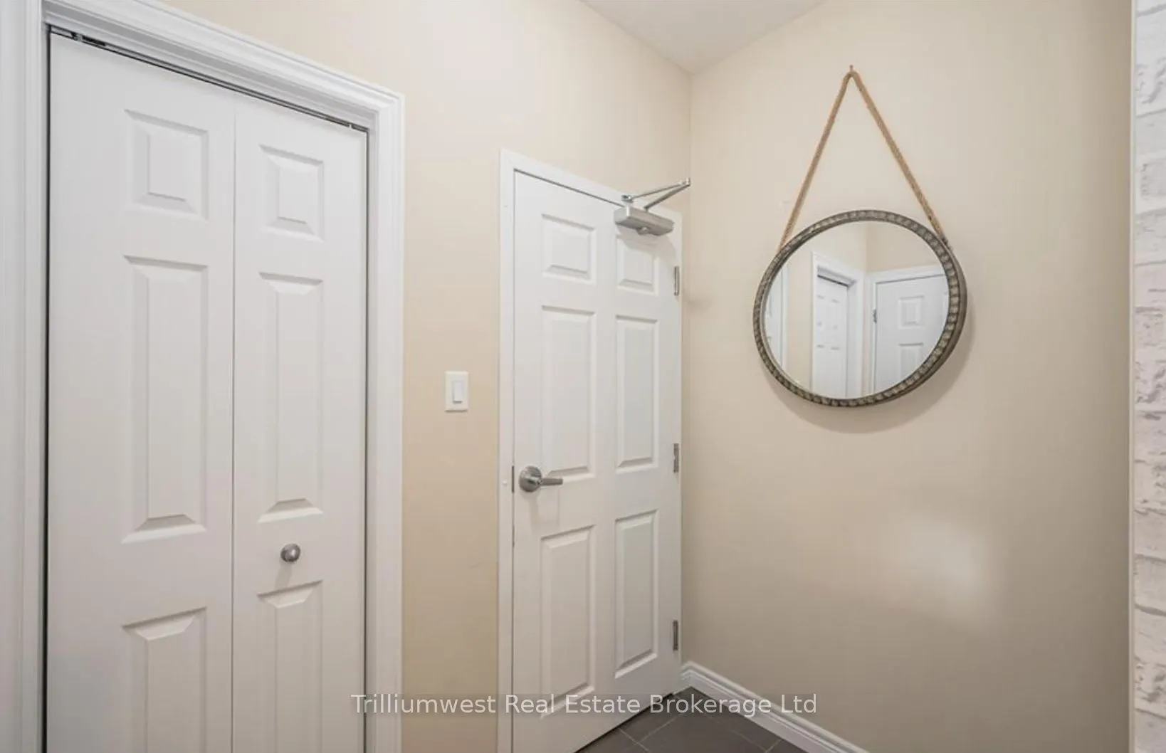 39 Kay Crescent, #13