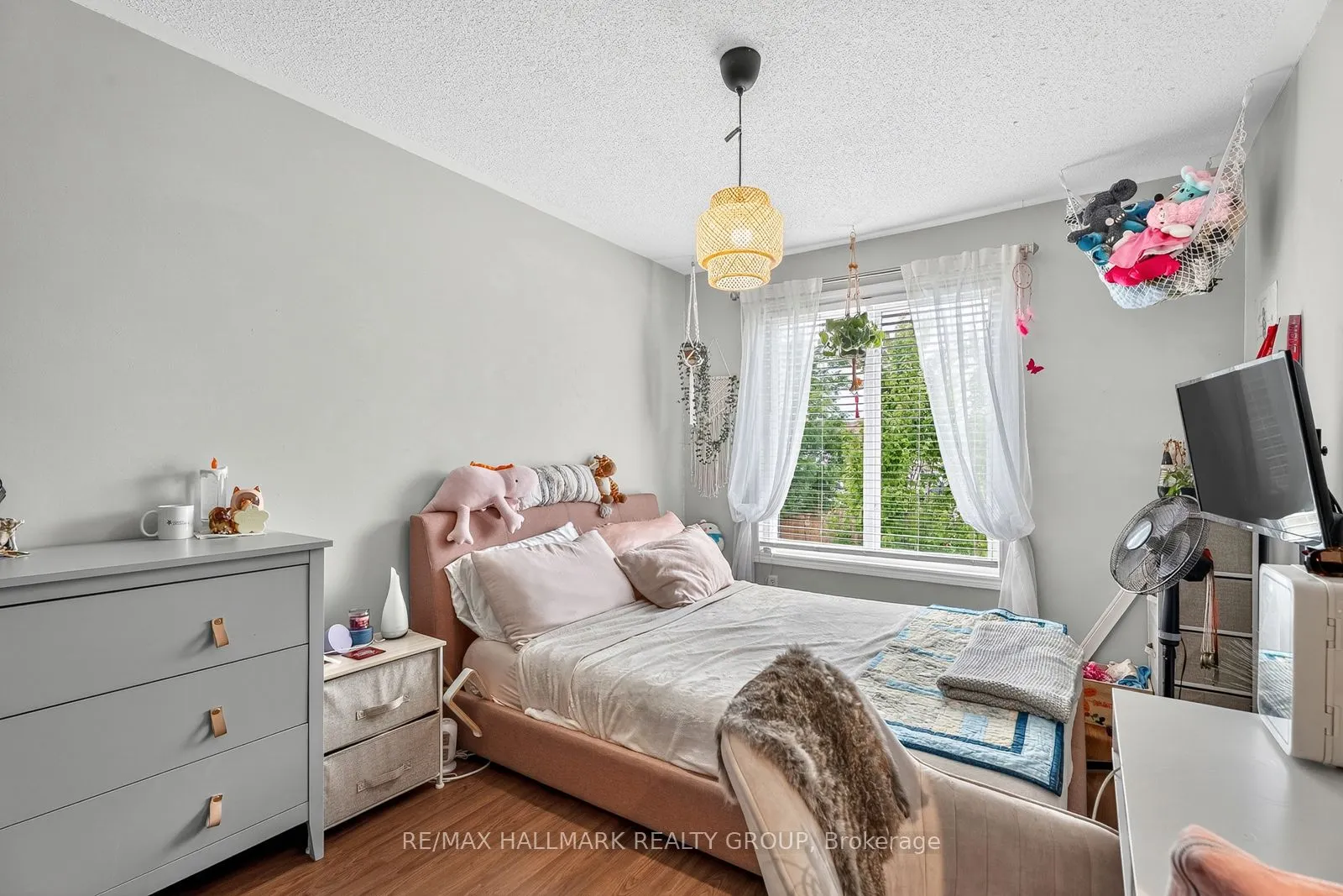 6212 Arbourwood Drive