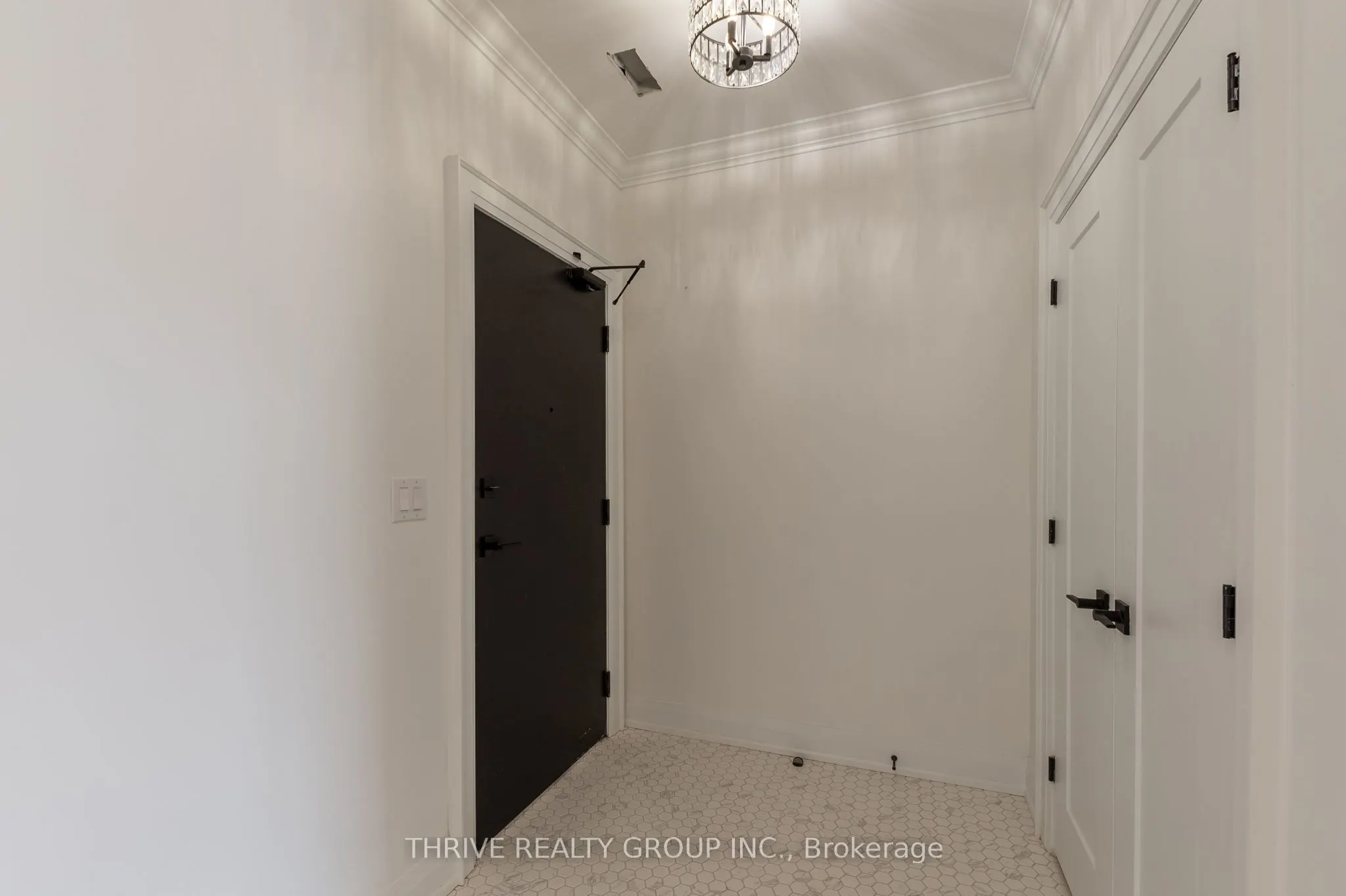16 Hincks Street, #9