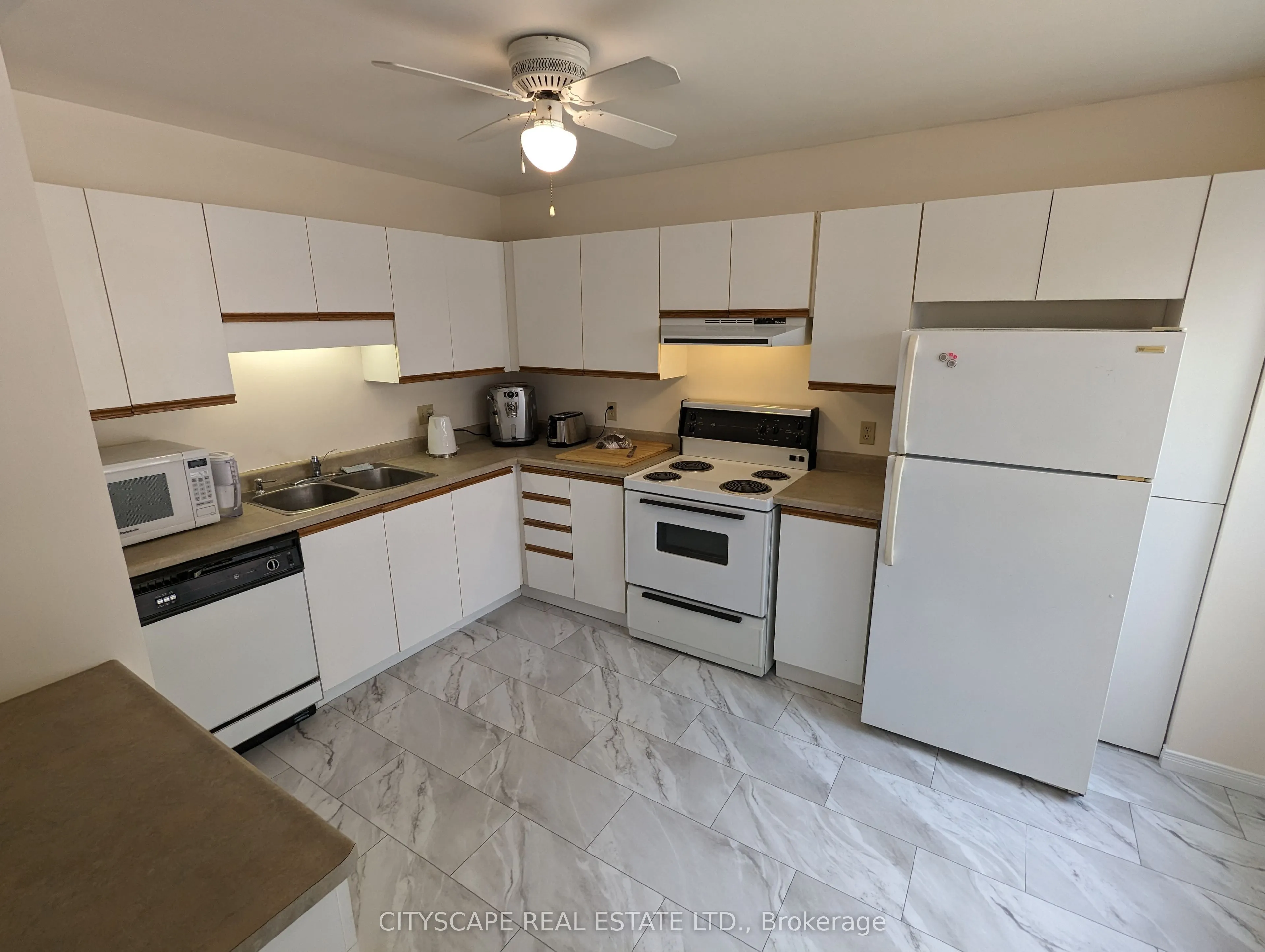 250 Keats Way, #17