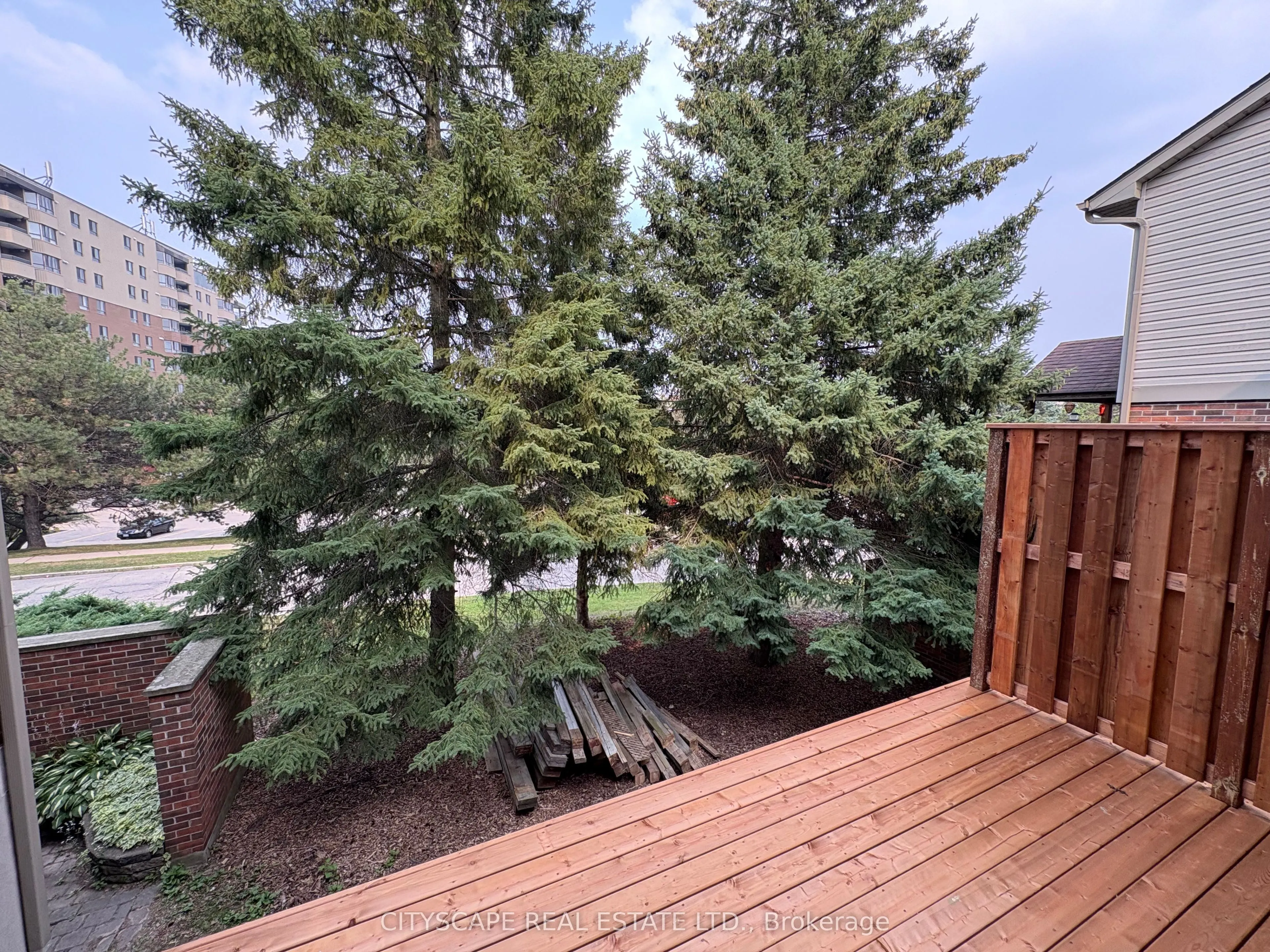 250 Keats Way, #17
