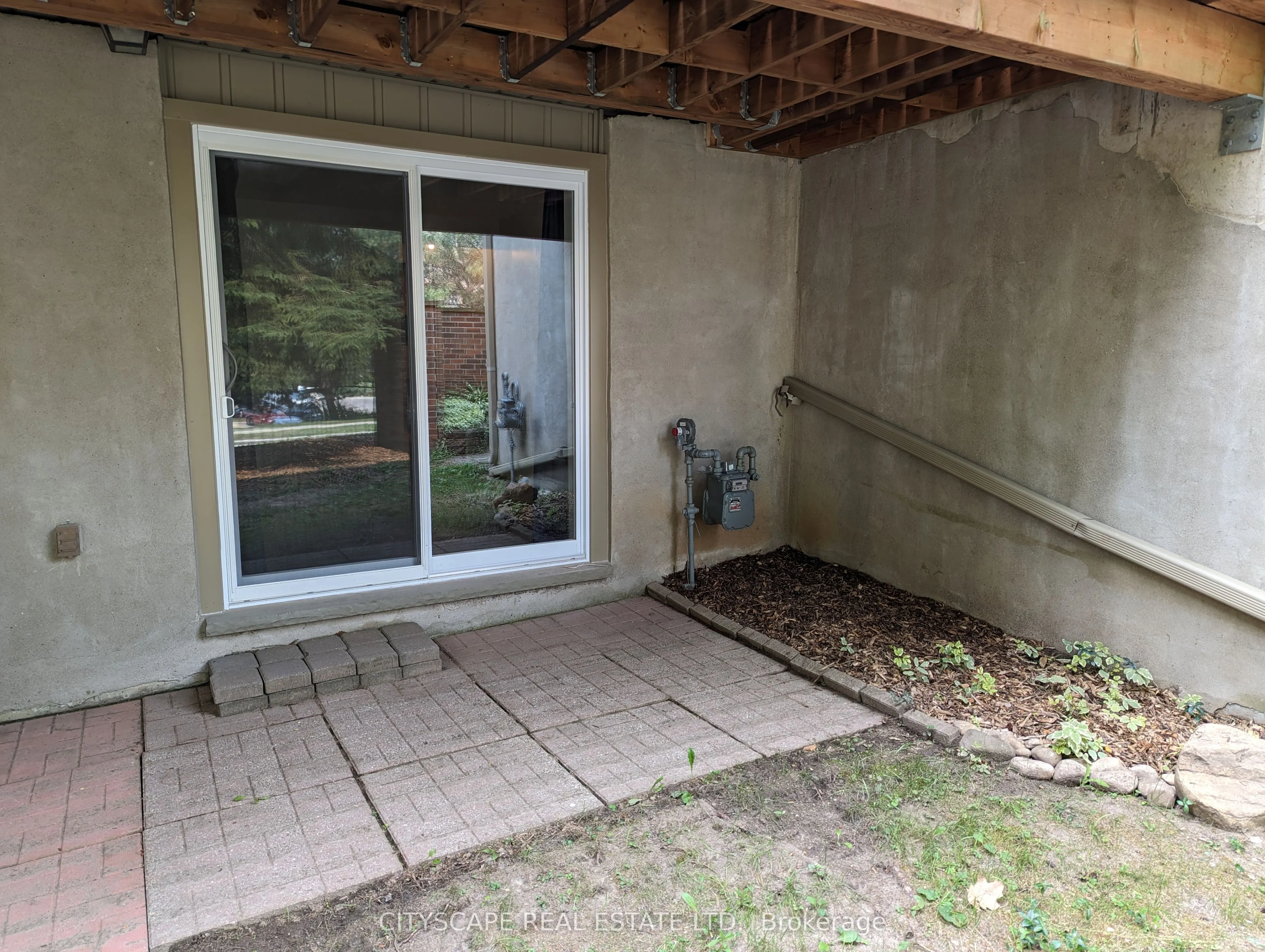 250 Keats Way, #17