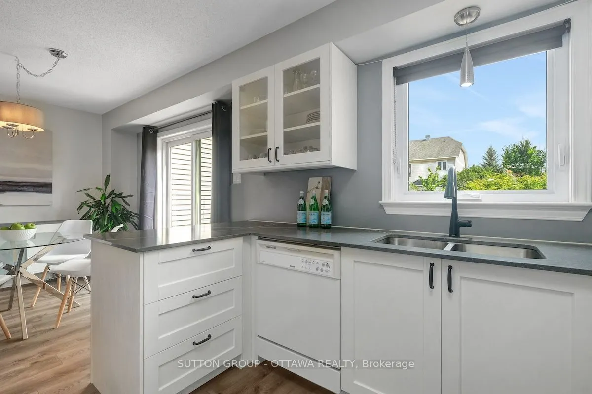 199 Markland Crescent
