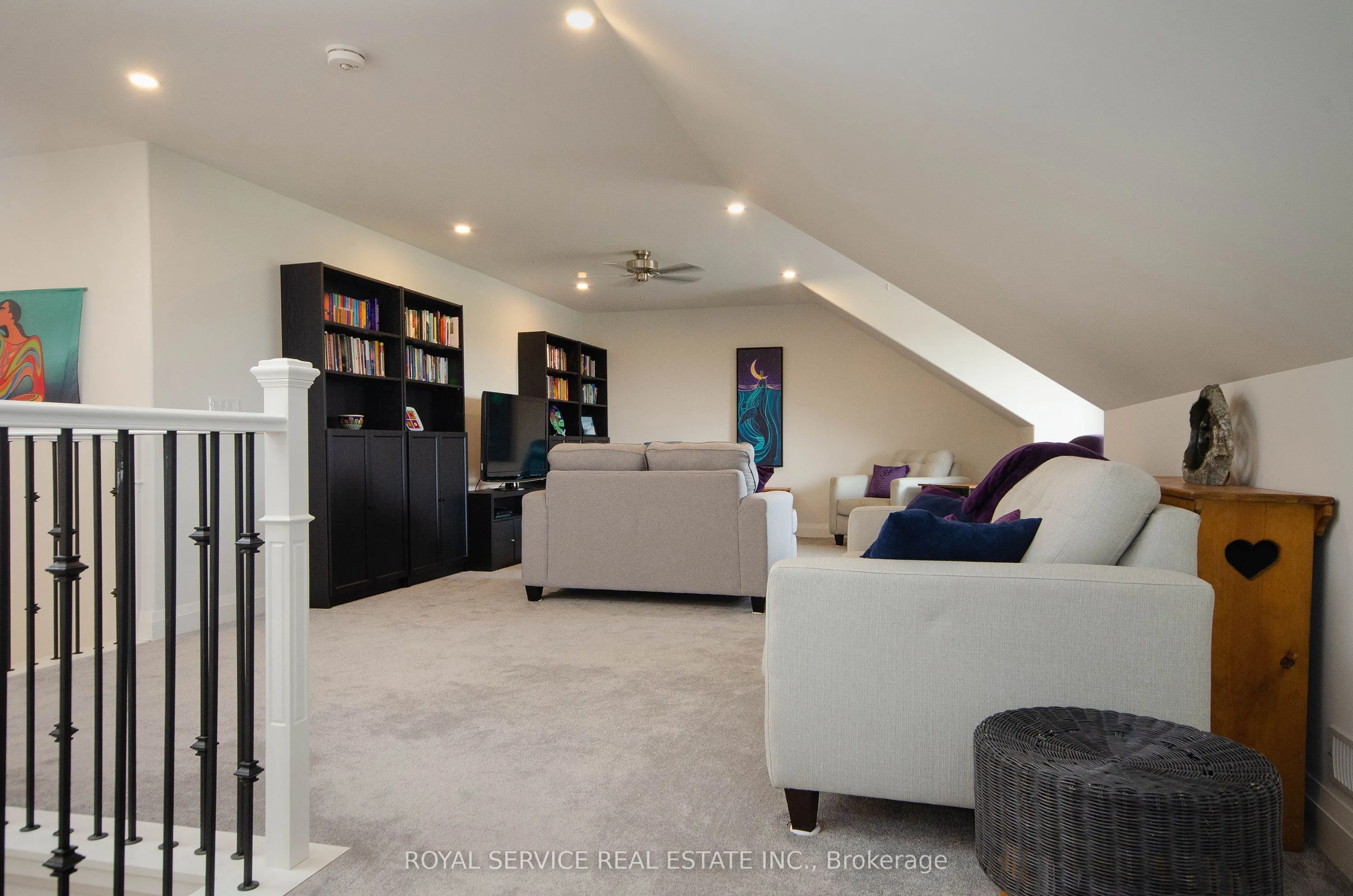 79 Orchard Way, #13