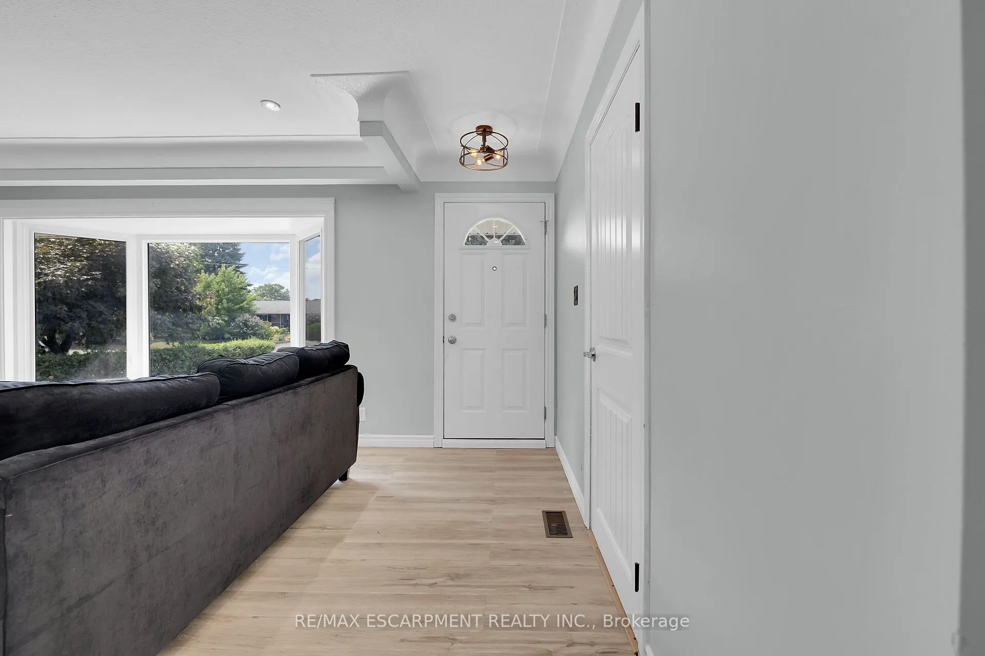 46 Oriole Crescent