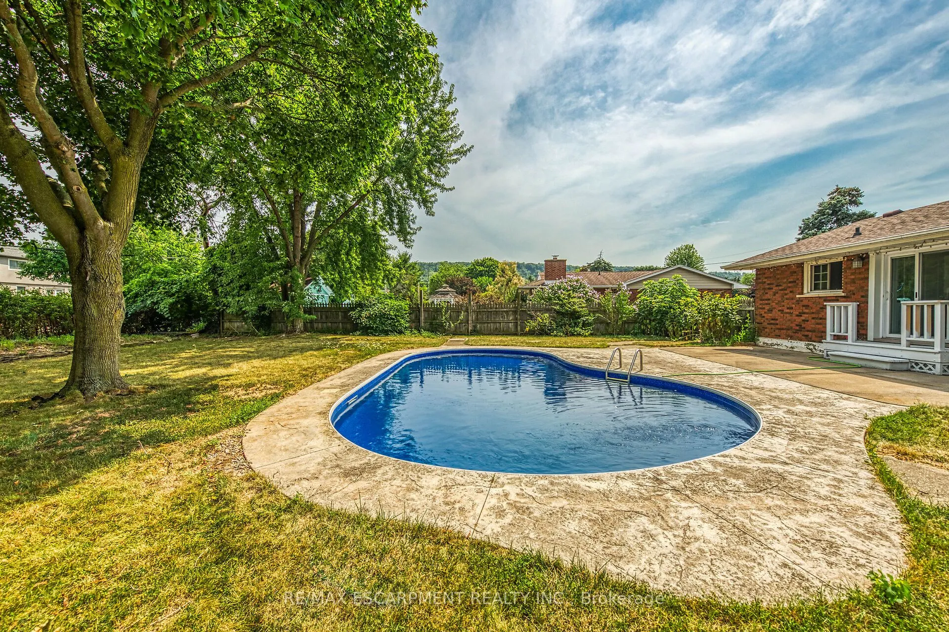 46 Oriole Crescent