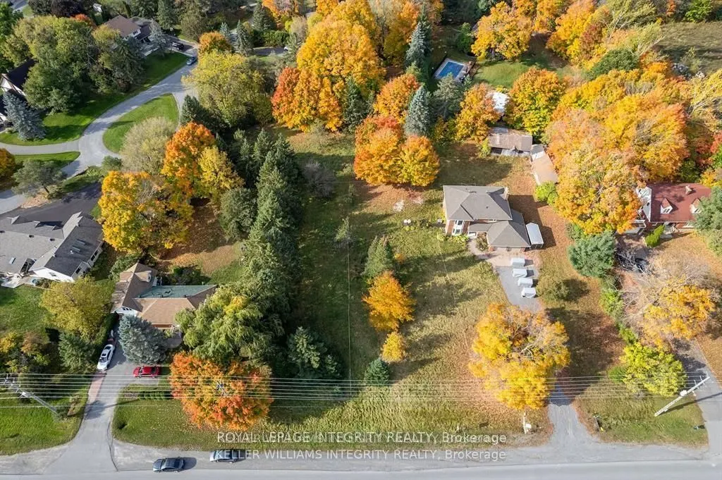 3440 WOODROFFE Avenue, #1