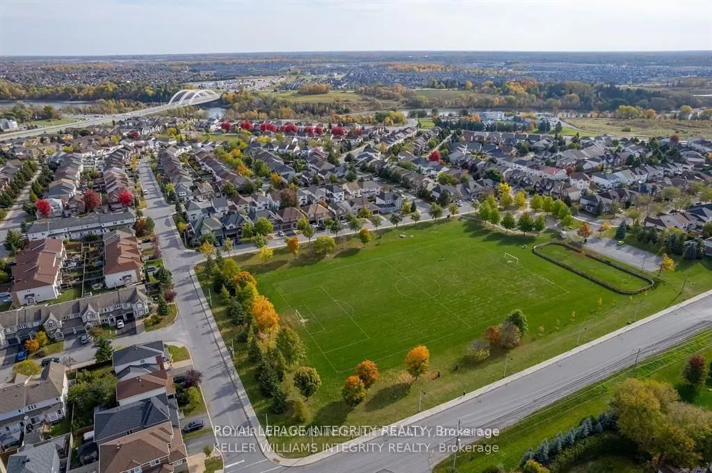 3440 WOODROFFE Avenue, #1