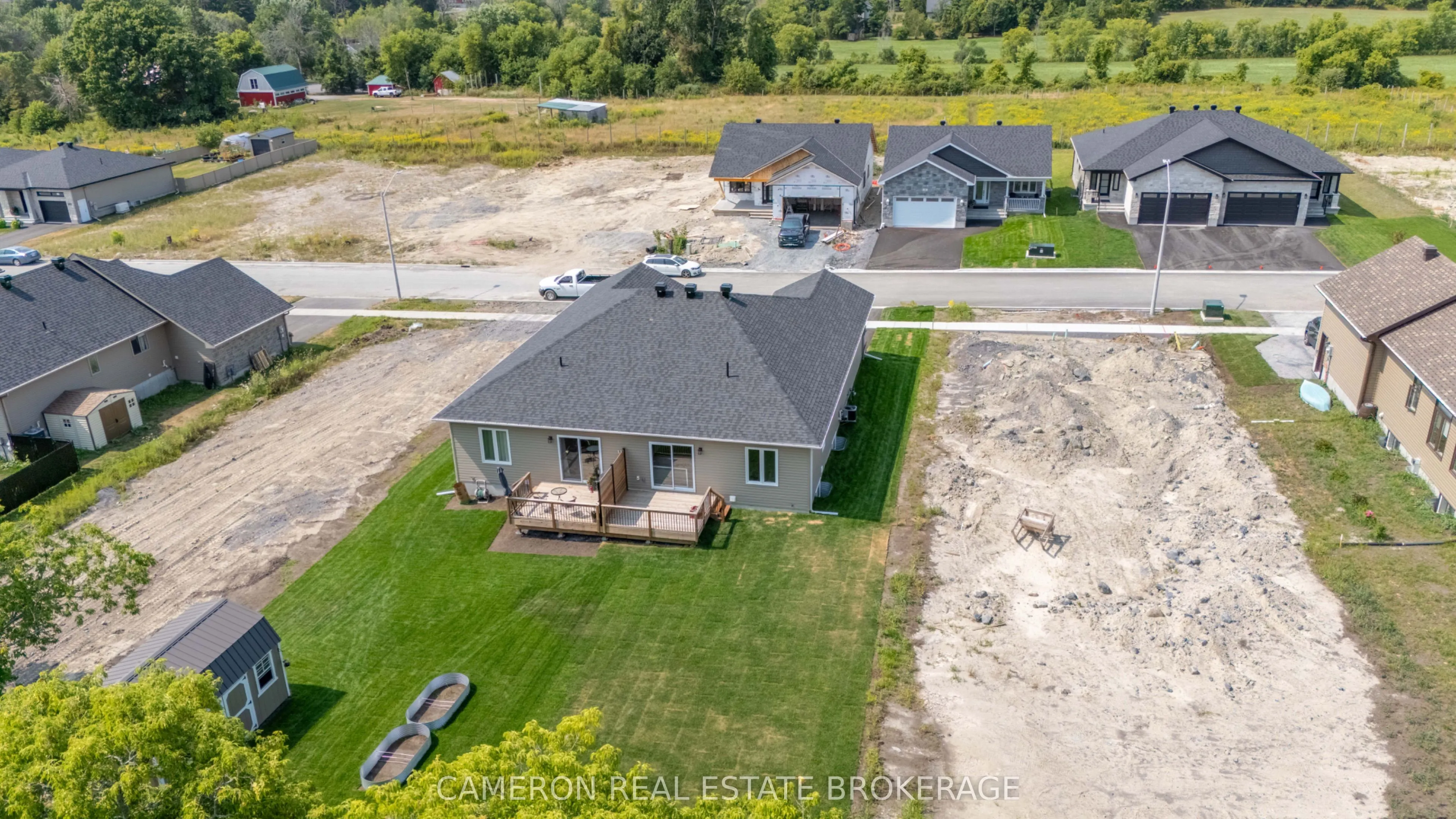 55 CLOVER Lane