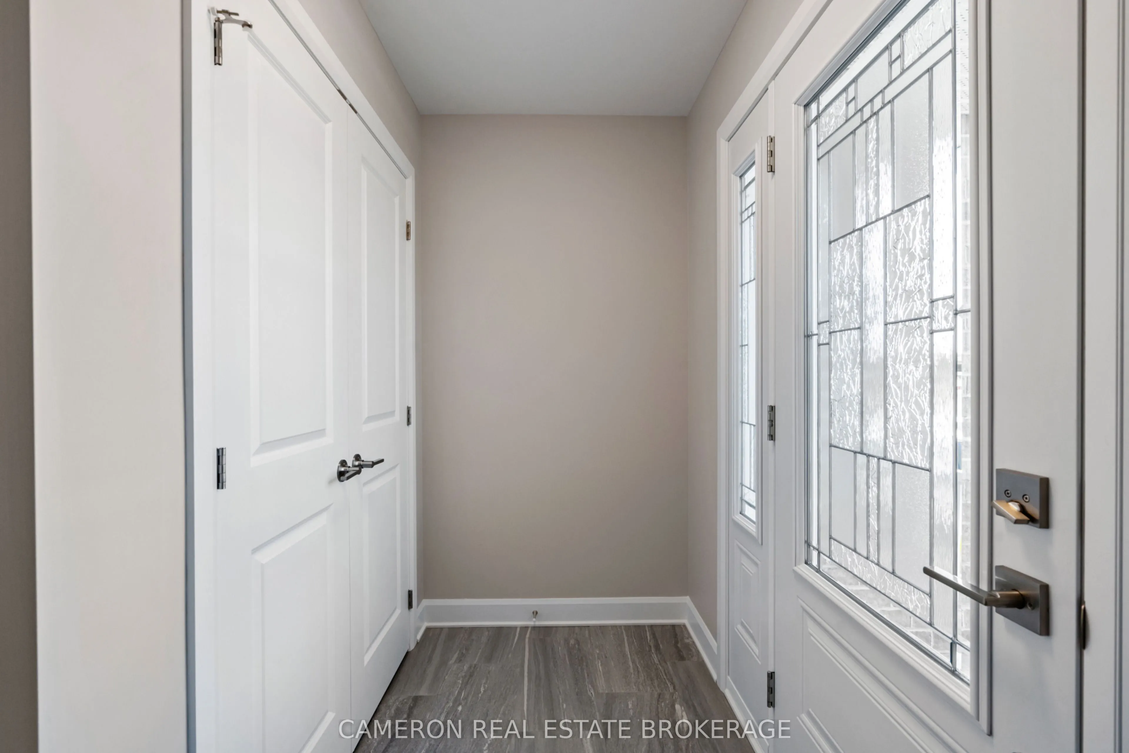 55 CLOVER Lane