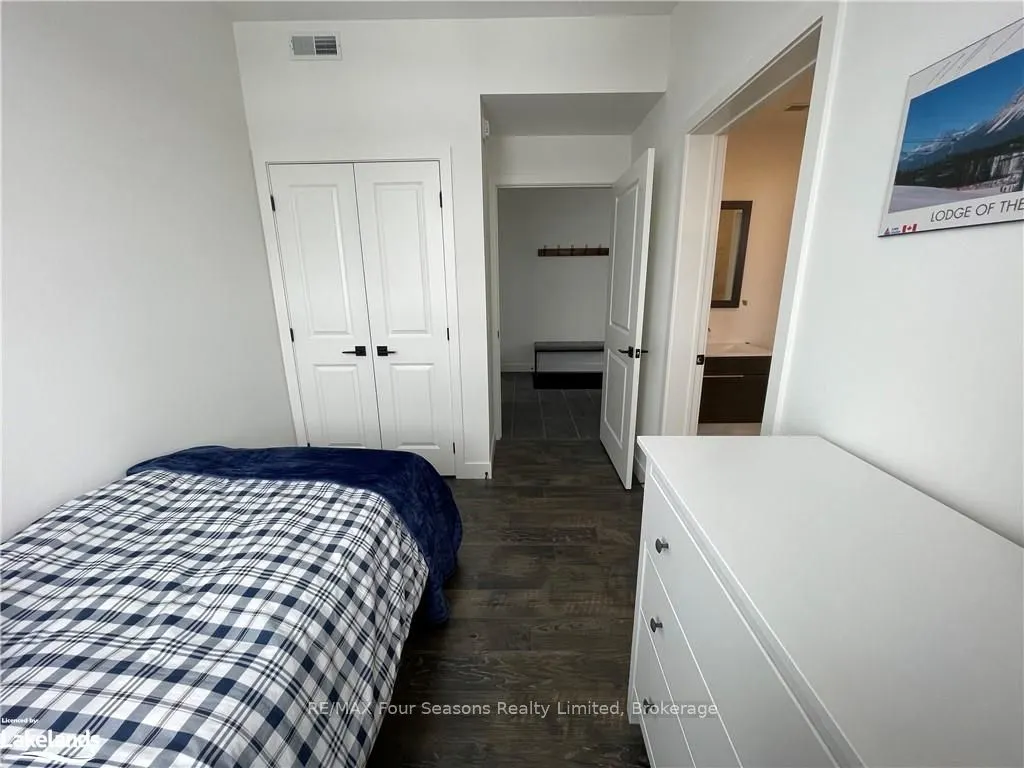 20 Beckwith Lane, #407