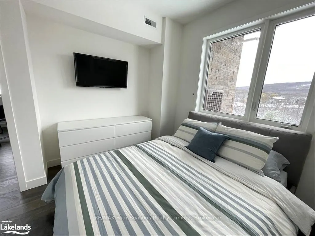 20 Beckwith Lane, #407