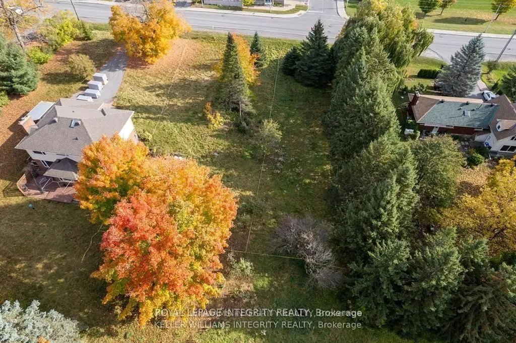 3440 WOODROFFE Avenue, #2