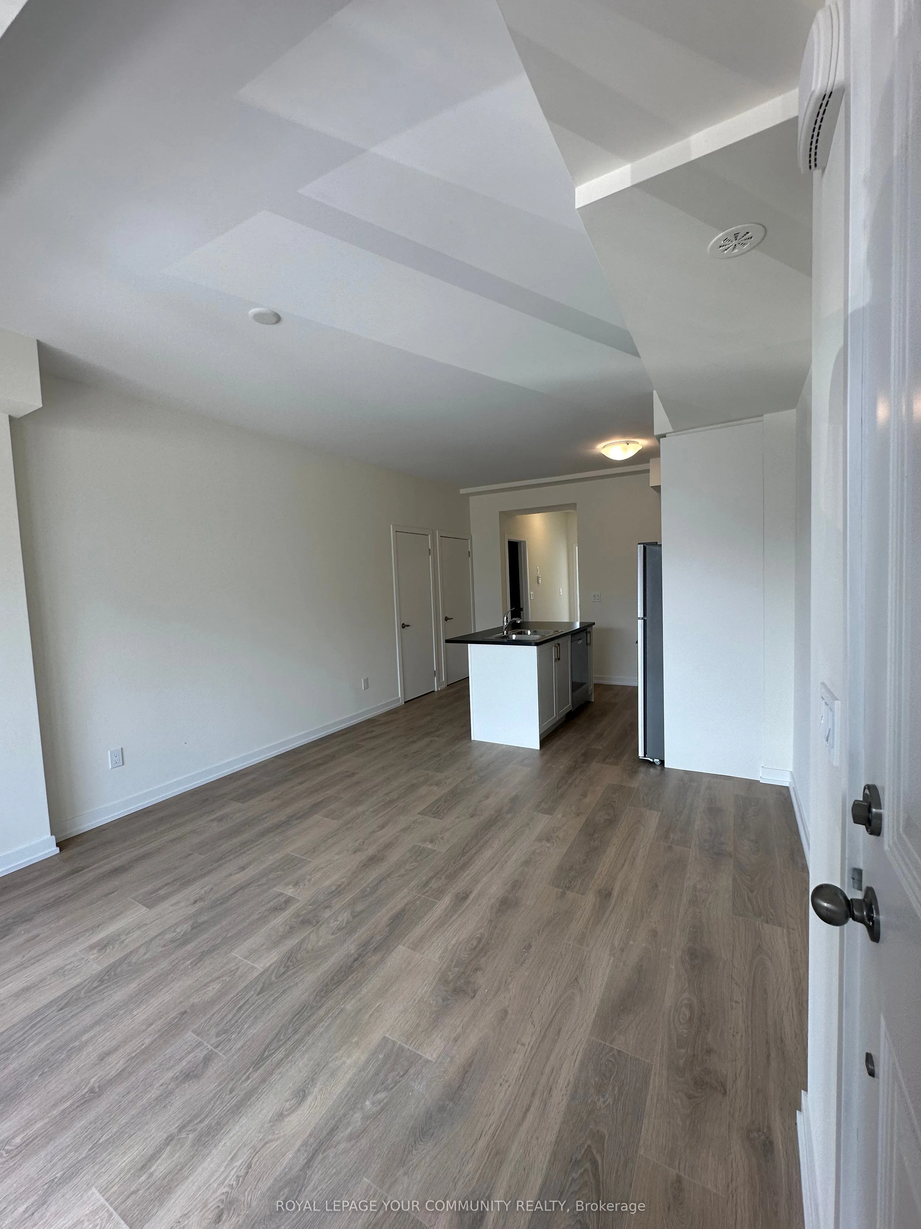 160 Densmore Road, #1002