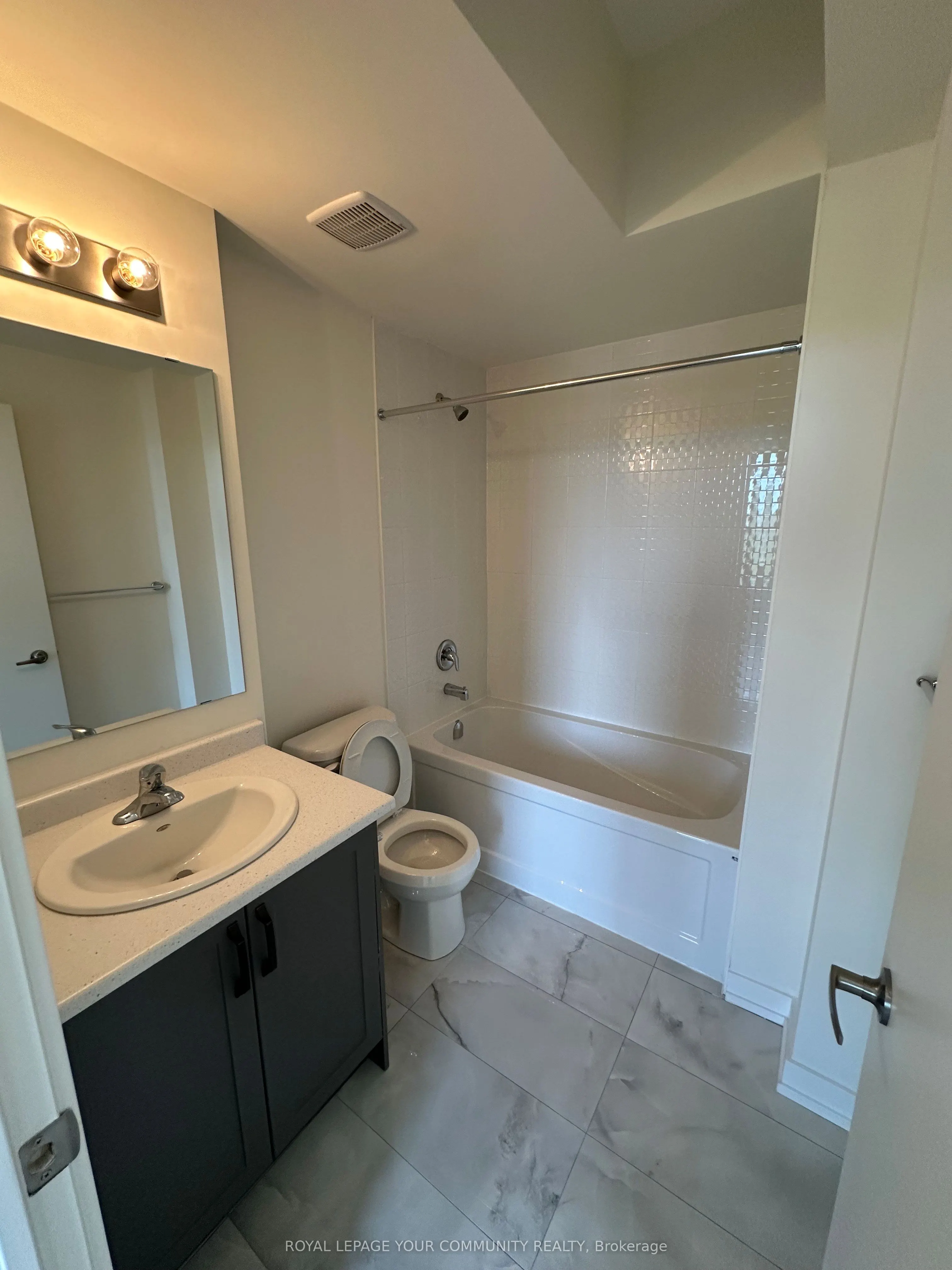 160 Densmore Road, #1002