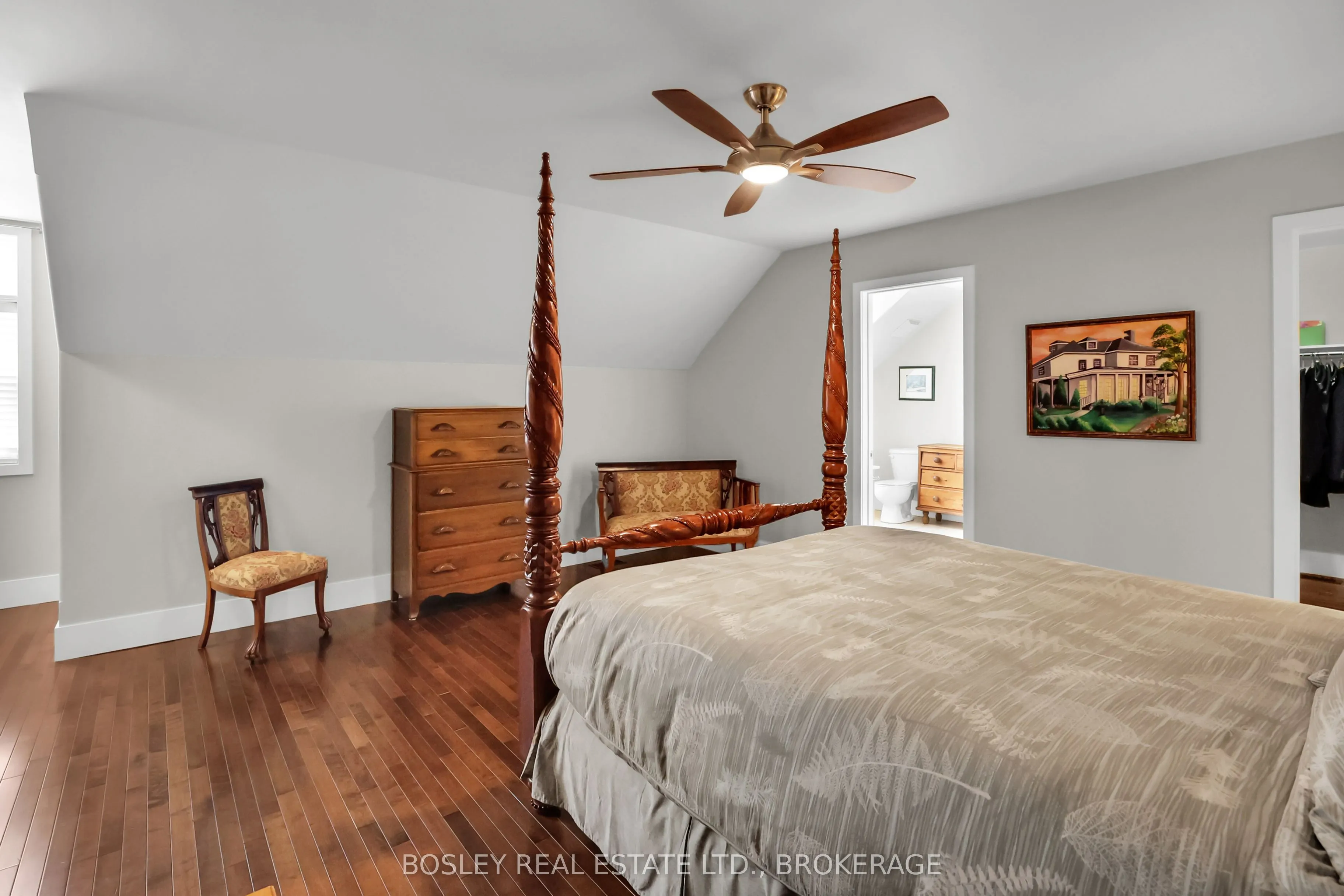 481 Victoria Street, #3