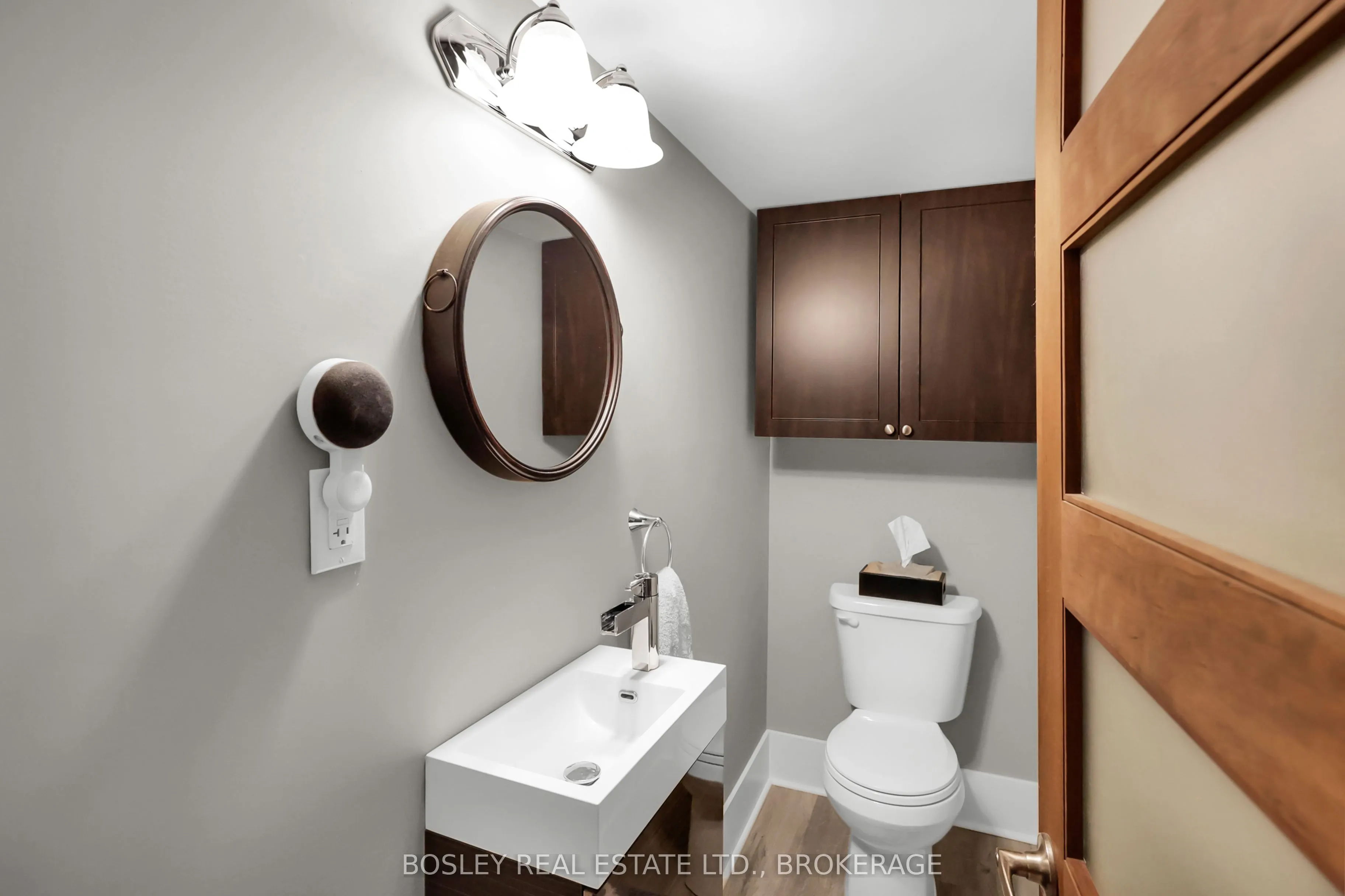 481 Victoria Street, #3