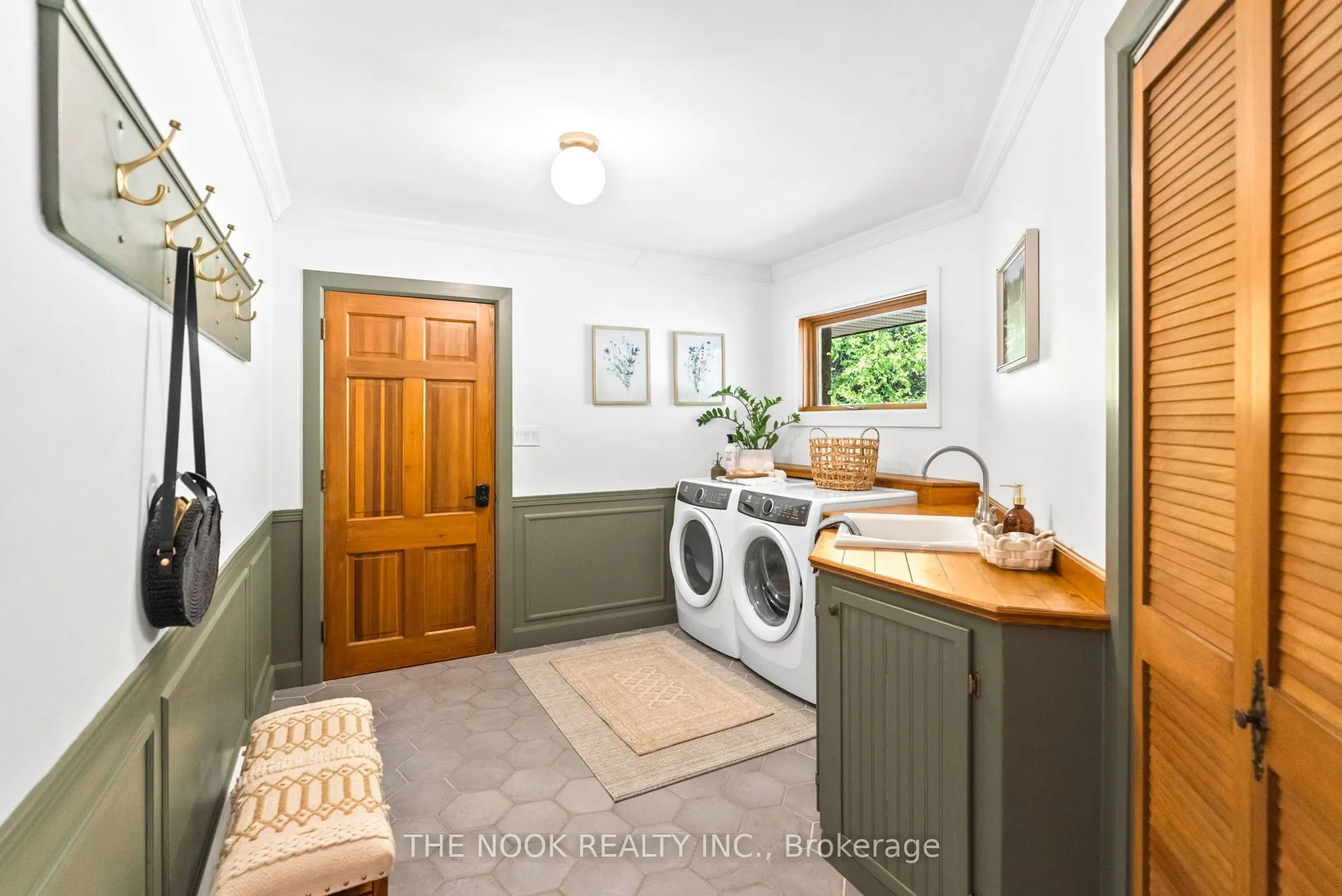 41 Hillview Road