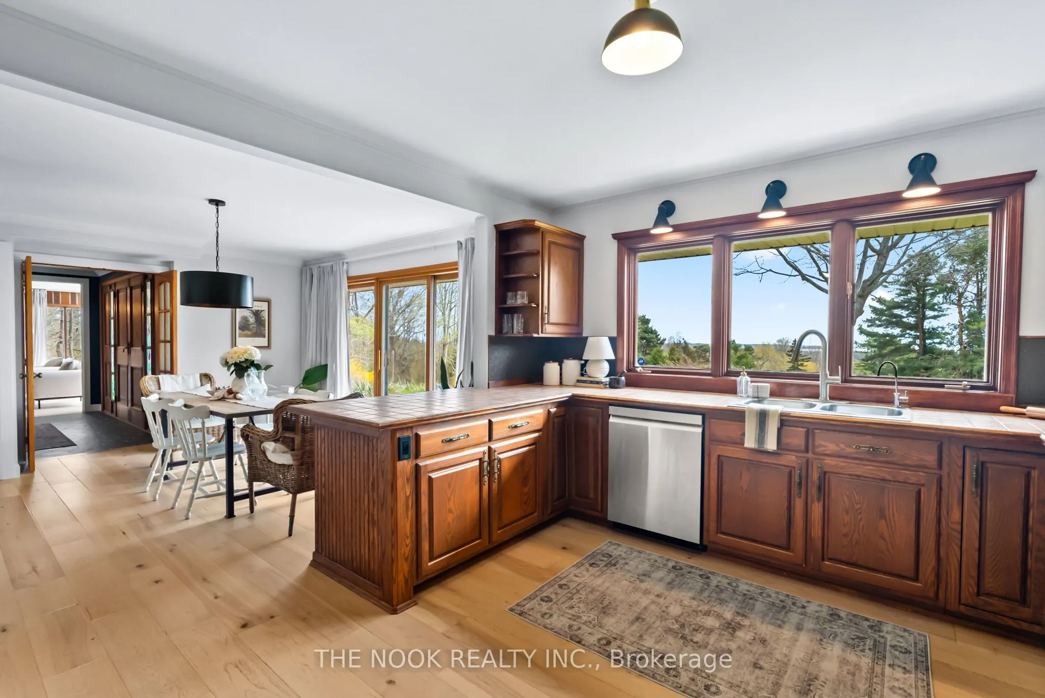 41 Hillview Road