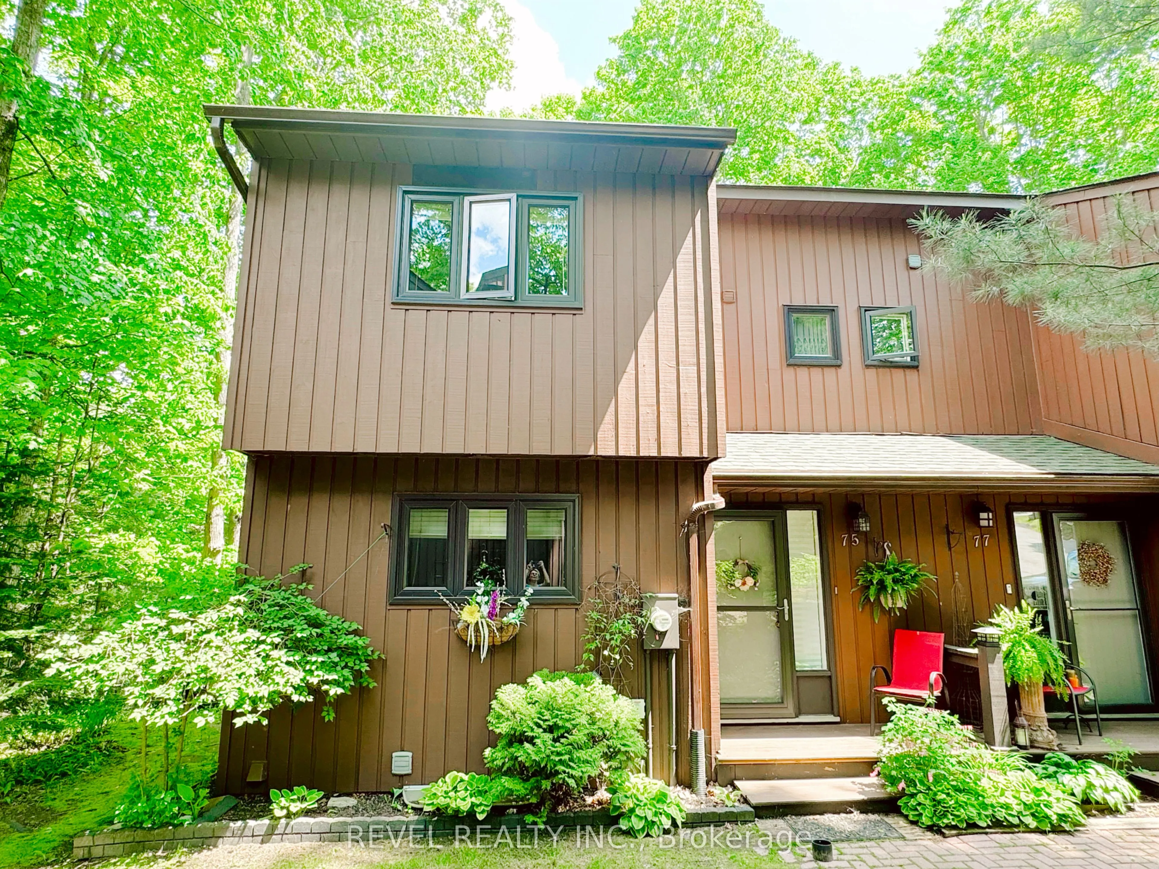 75 Southbank Drive, #5