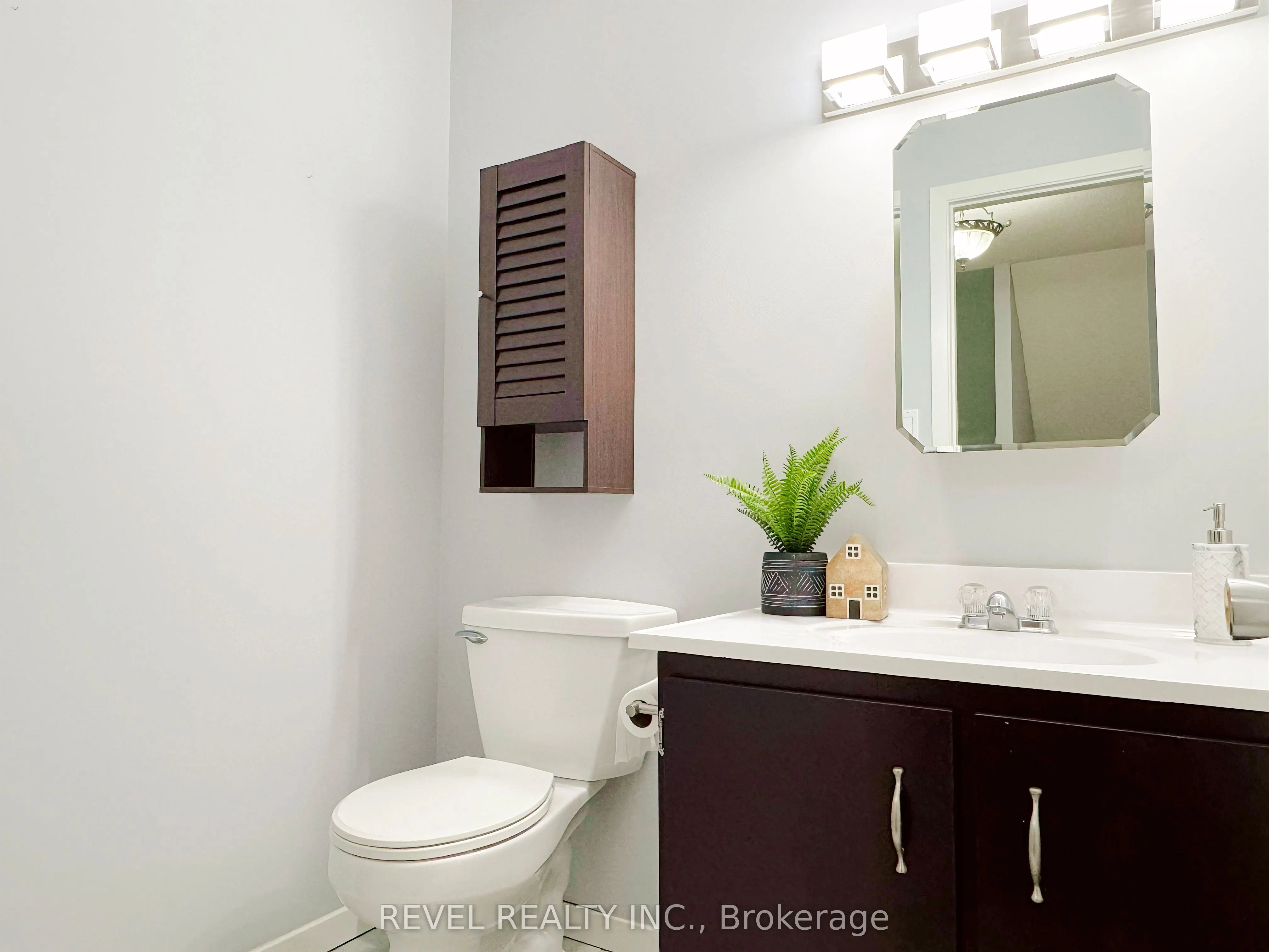 75 Southbank Drive, #5