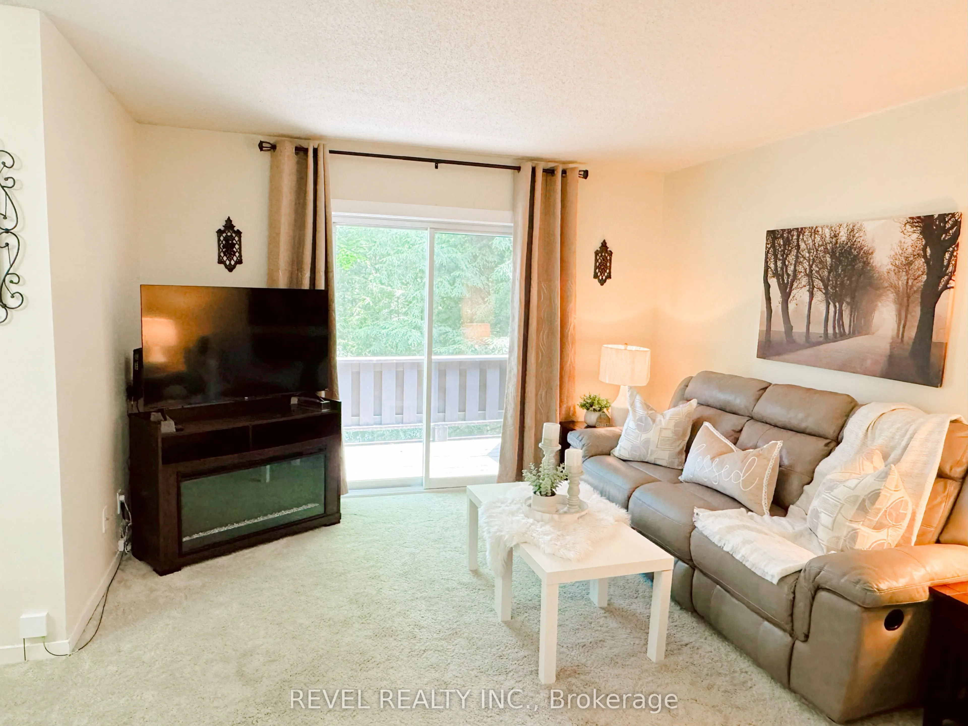 75 Southbank Drive, #5