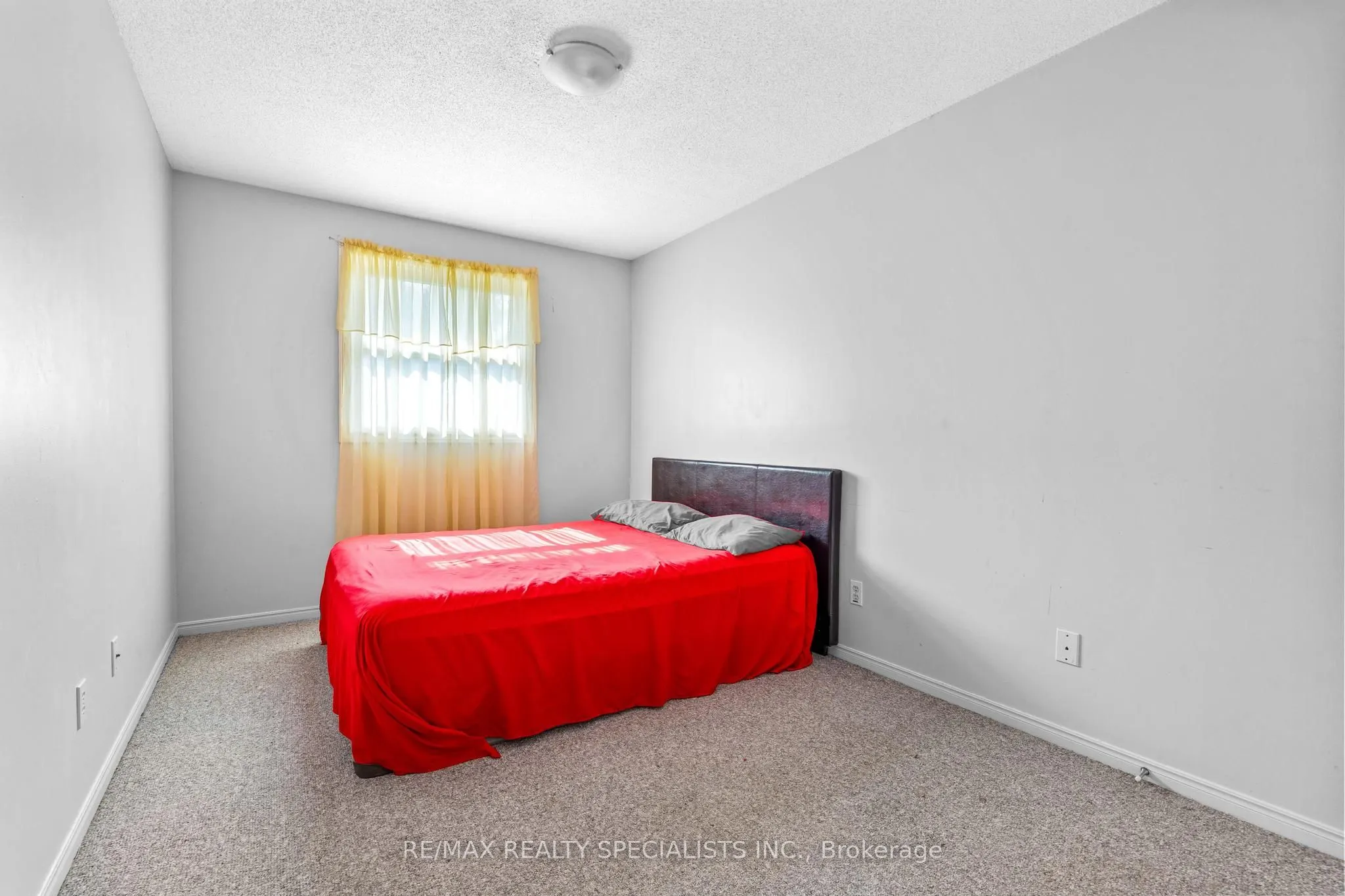 397 Springbank Avenue, #6