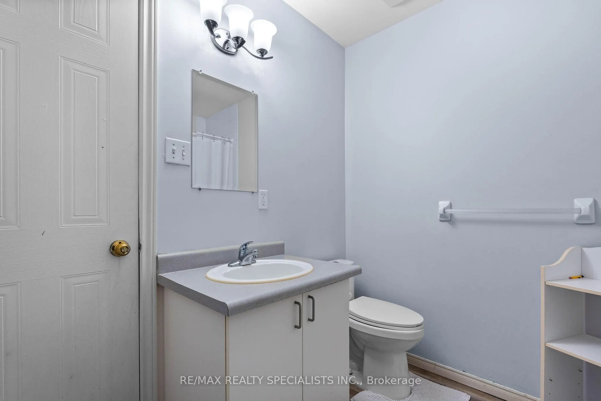 397 Springbank Avenue, #6