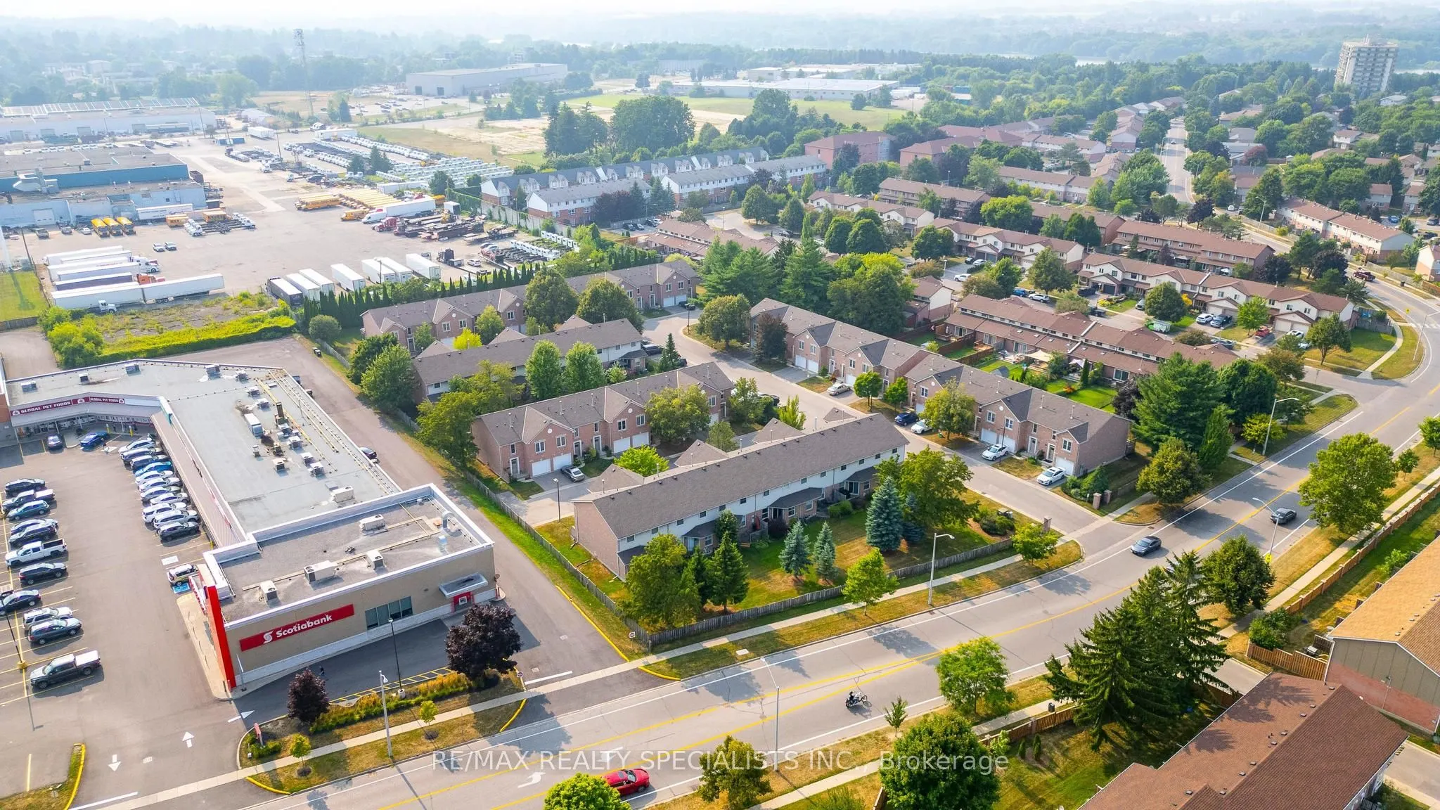 397 Springbank Avenue, #6