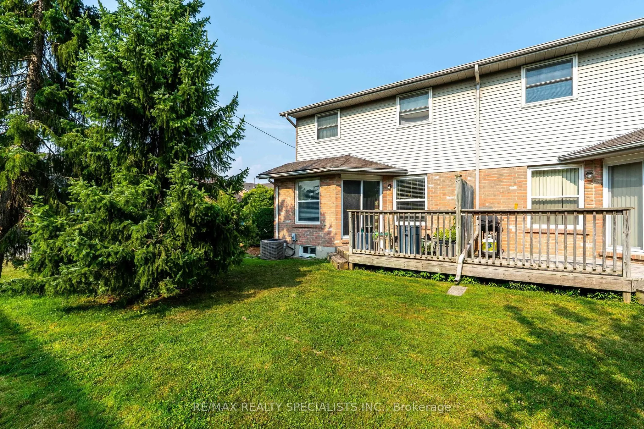 397 Springbank Avenue, #6