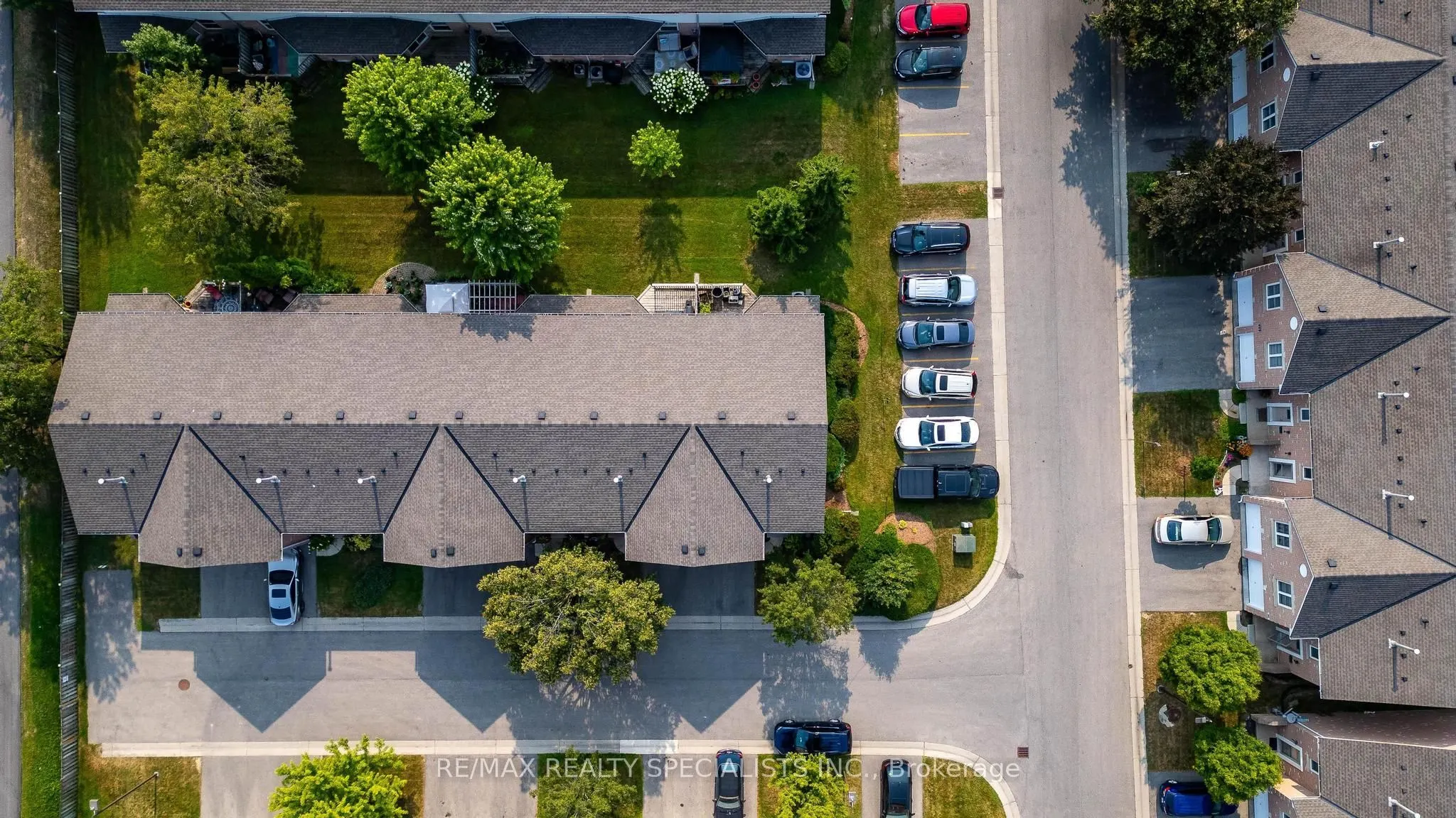 397 Springbank Avenue, #6