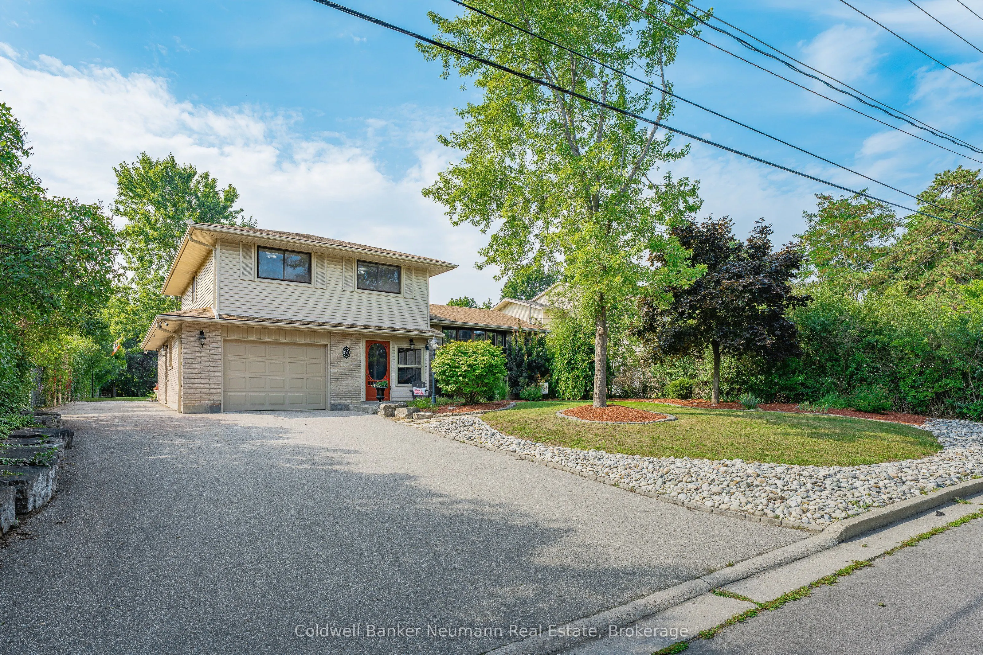 61 Bellevue Street