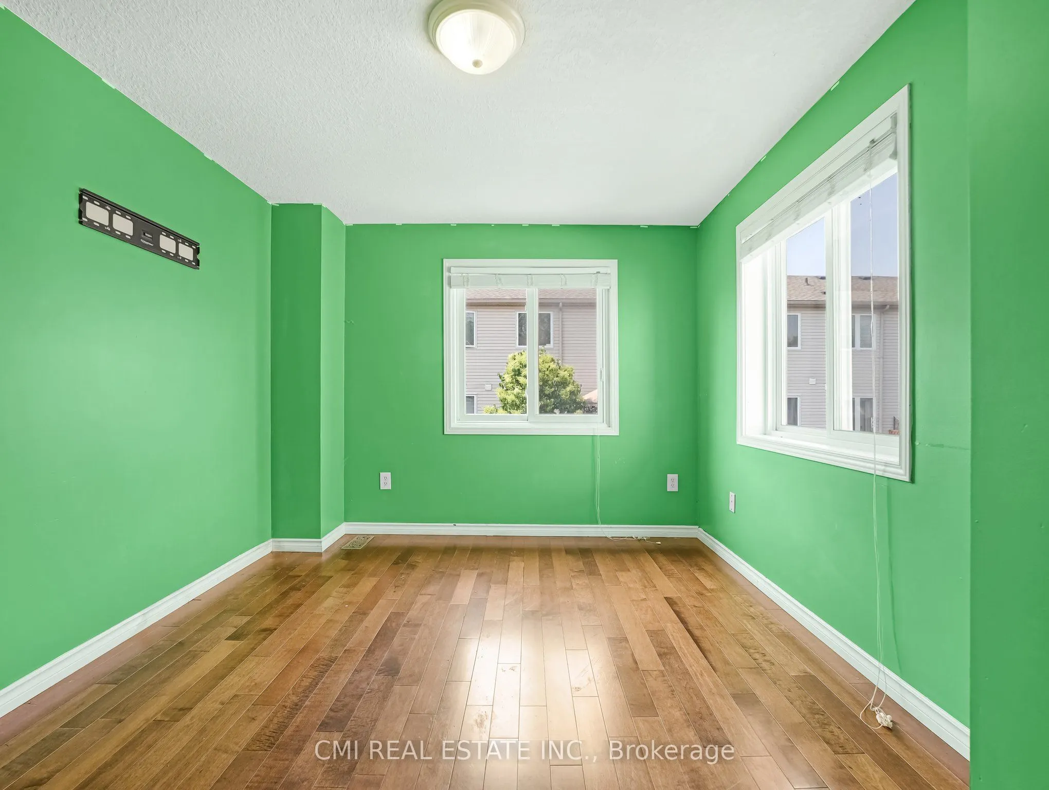 169 Bismark Drive, #33