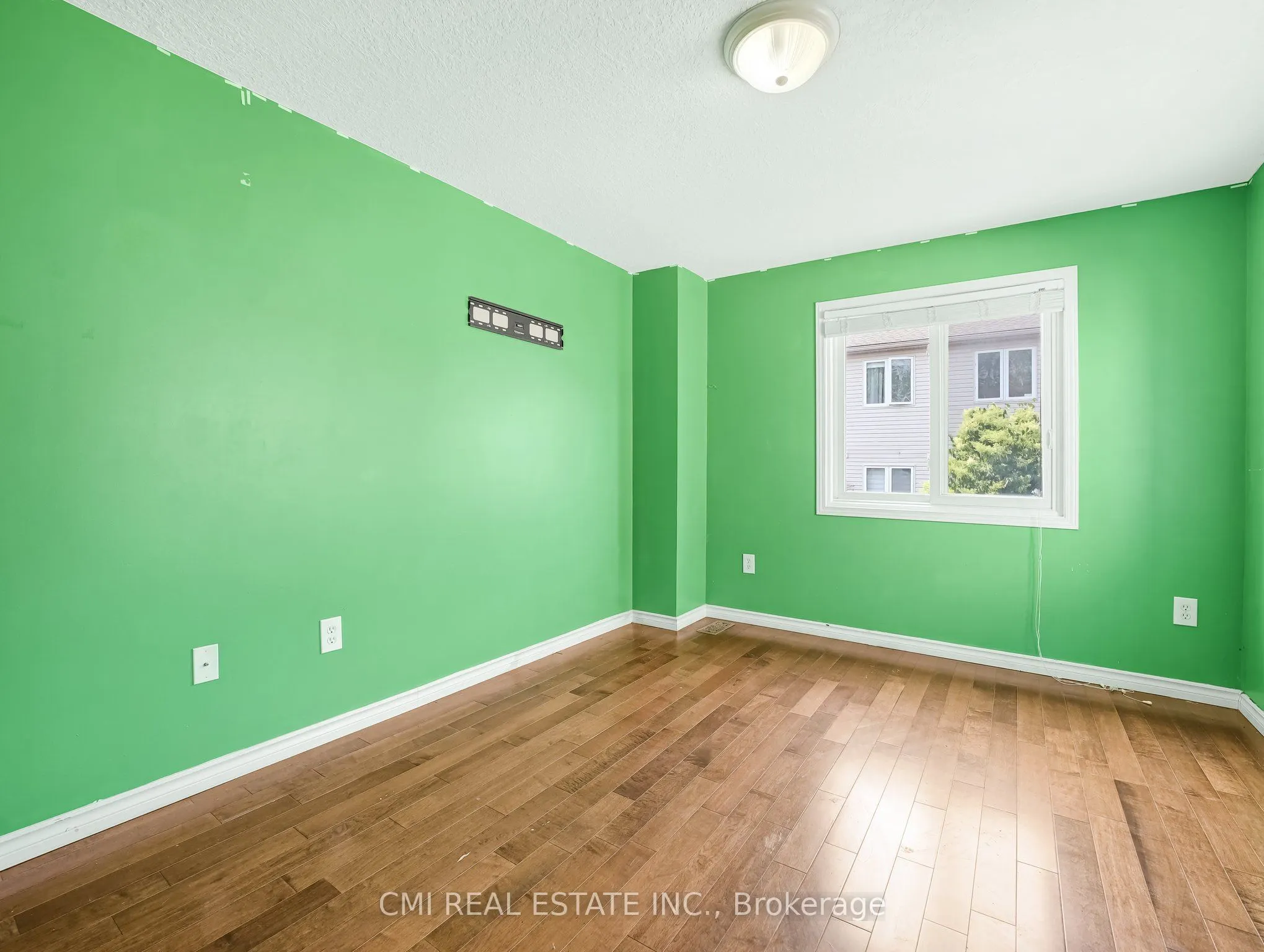 169 Bismark Drive, #33