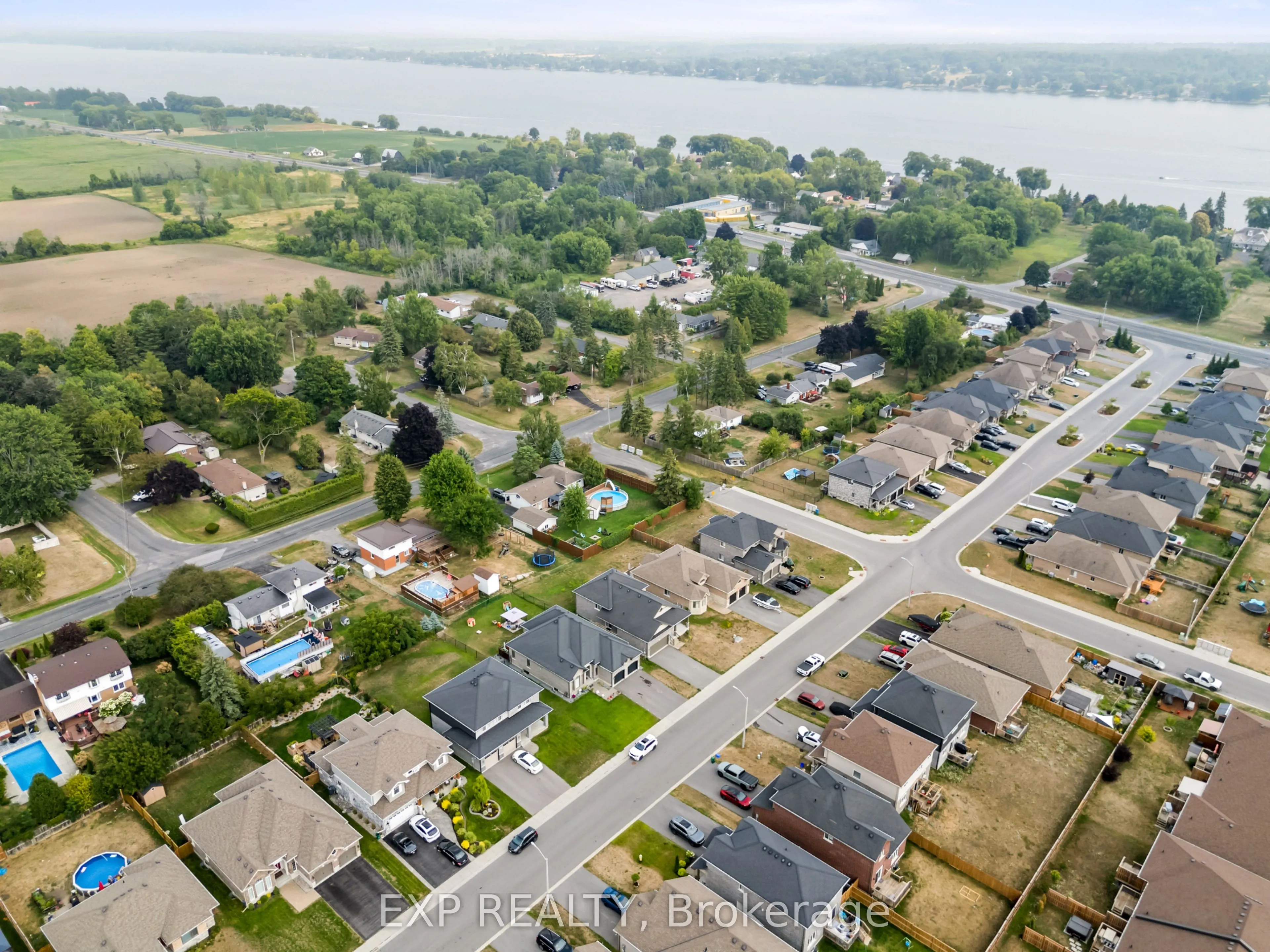 28 Stonecrest Boulevard