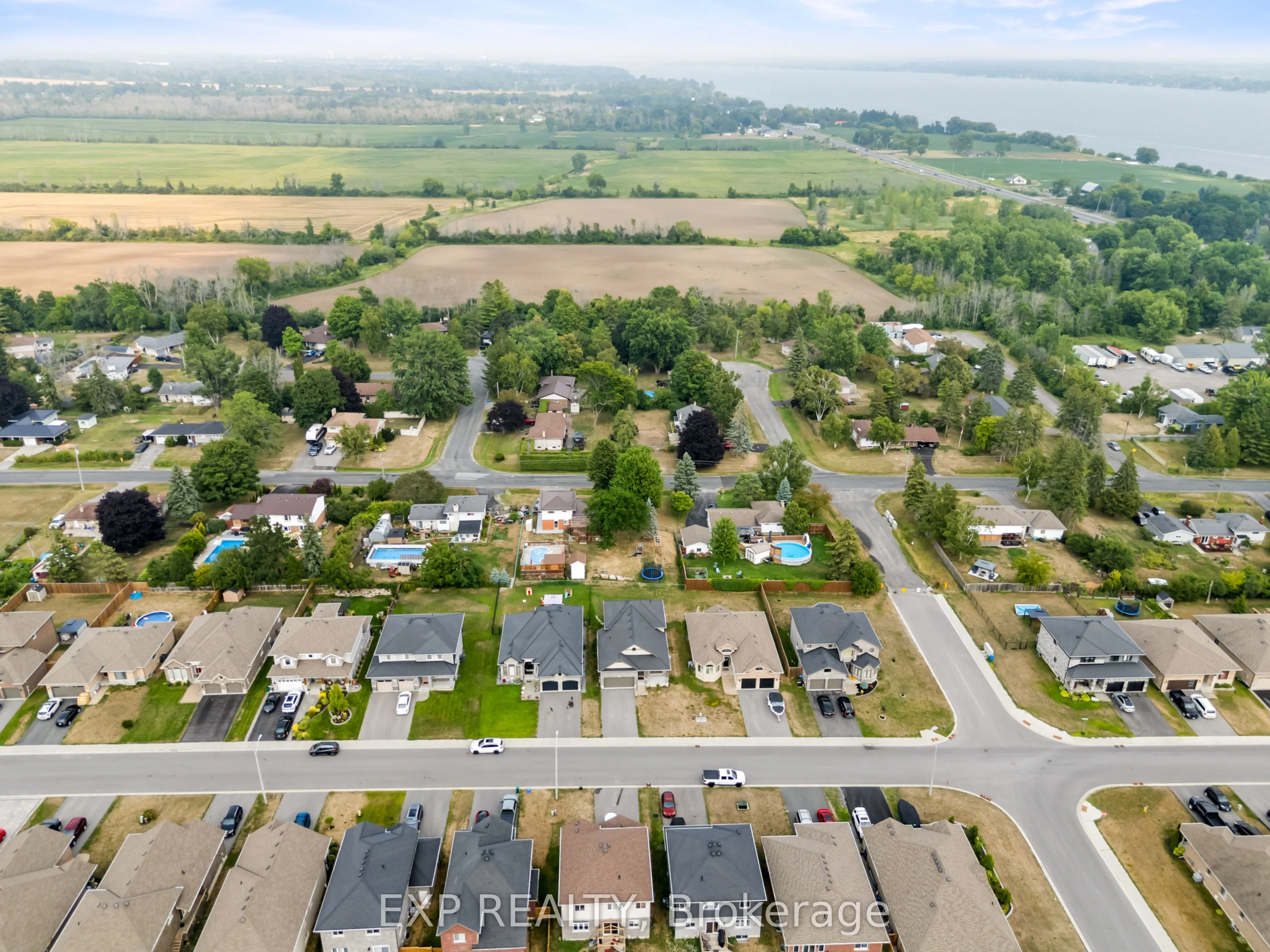 28 Stonecrest Boulevard