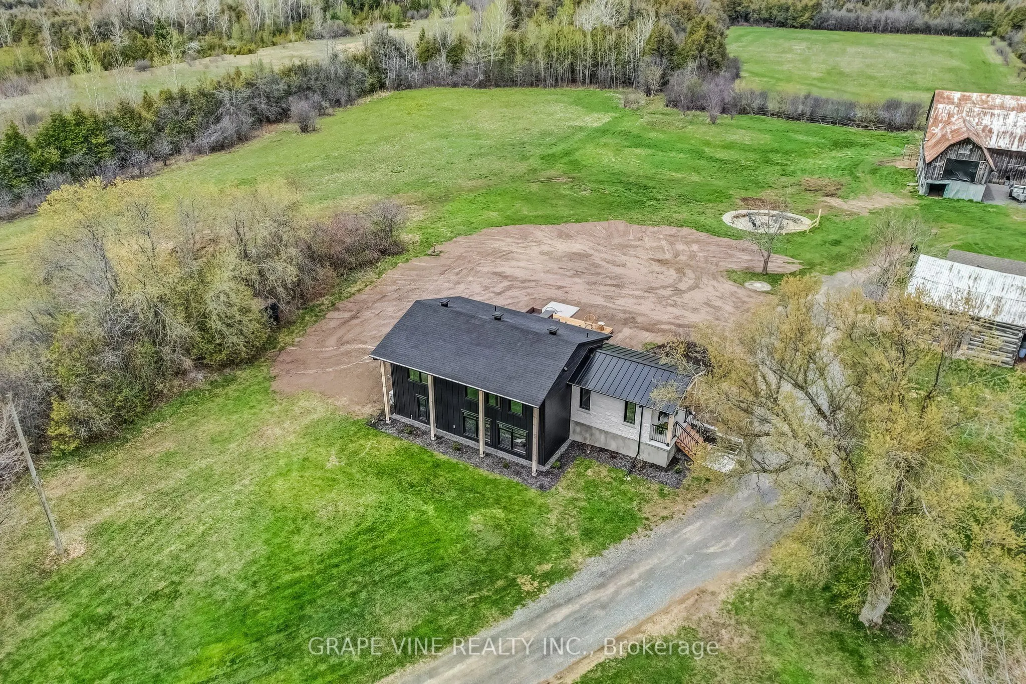1671 County RD 43 Road