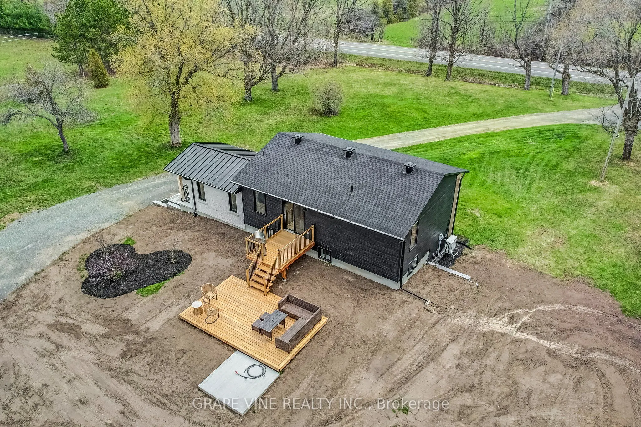 1671 County RD 43 Road