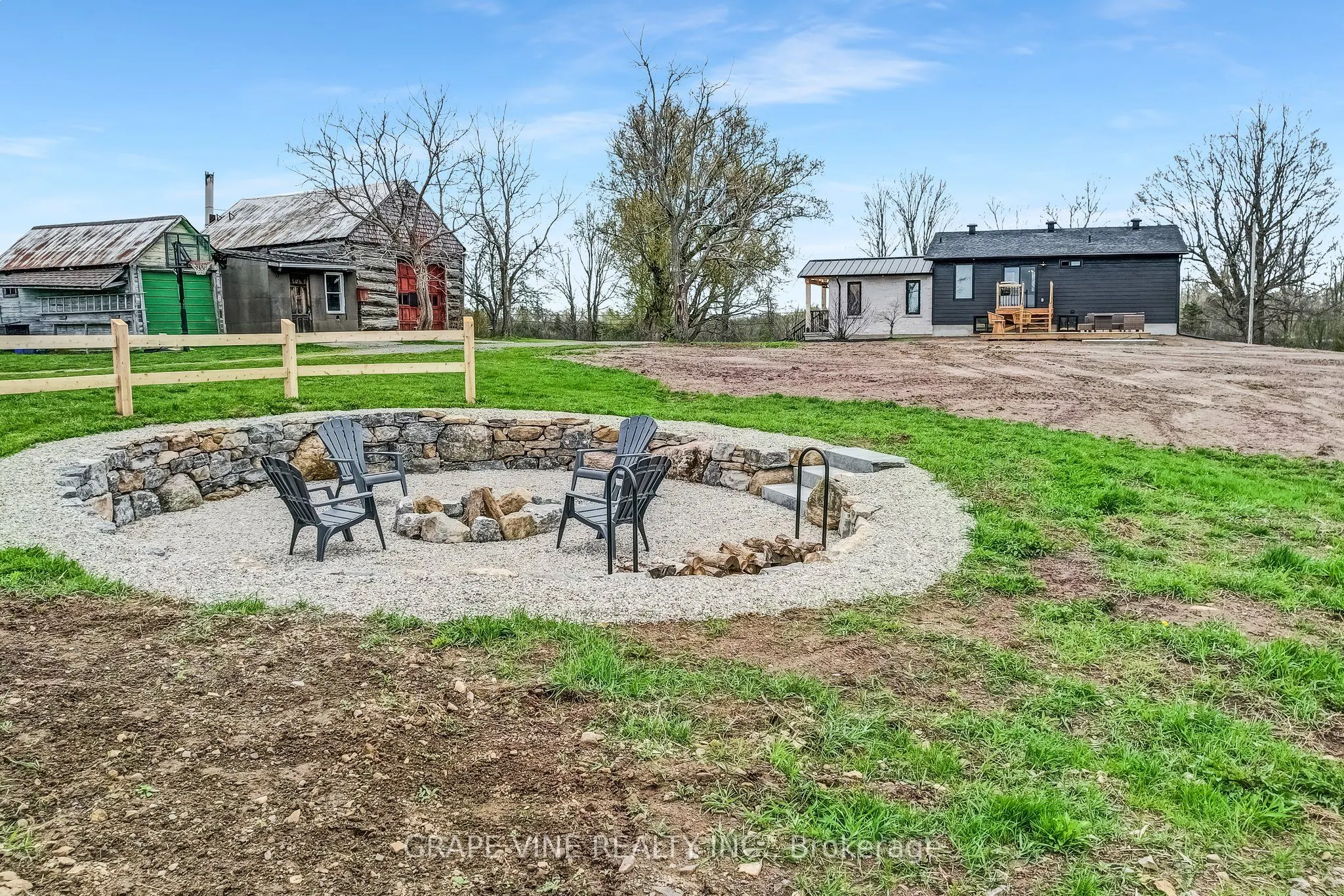 1671 County RD 43 Road