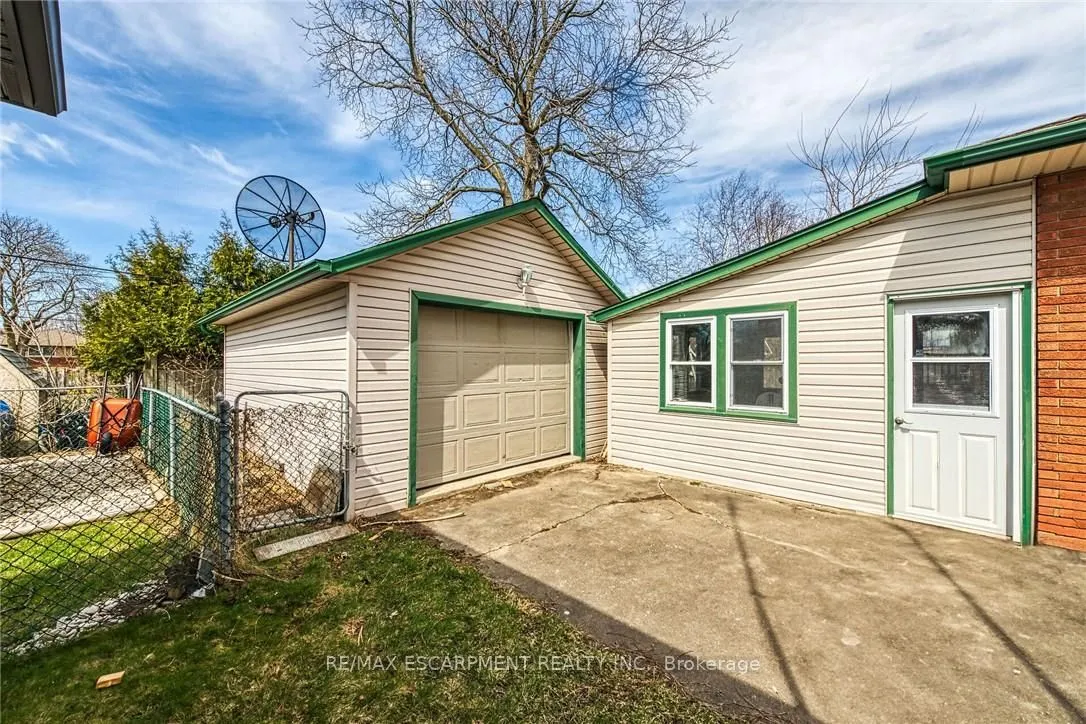 9 Gavin Drive