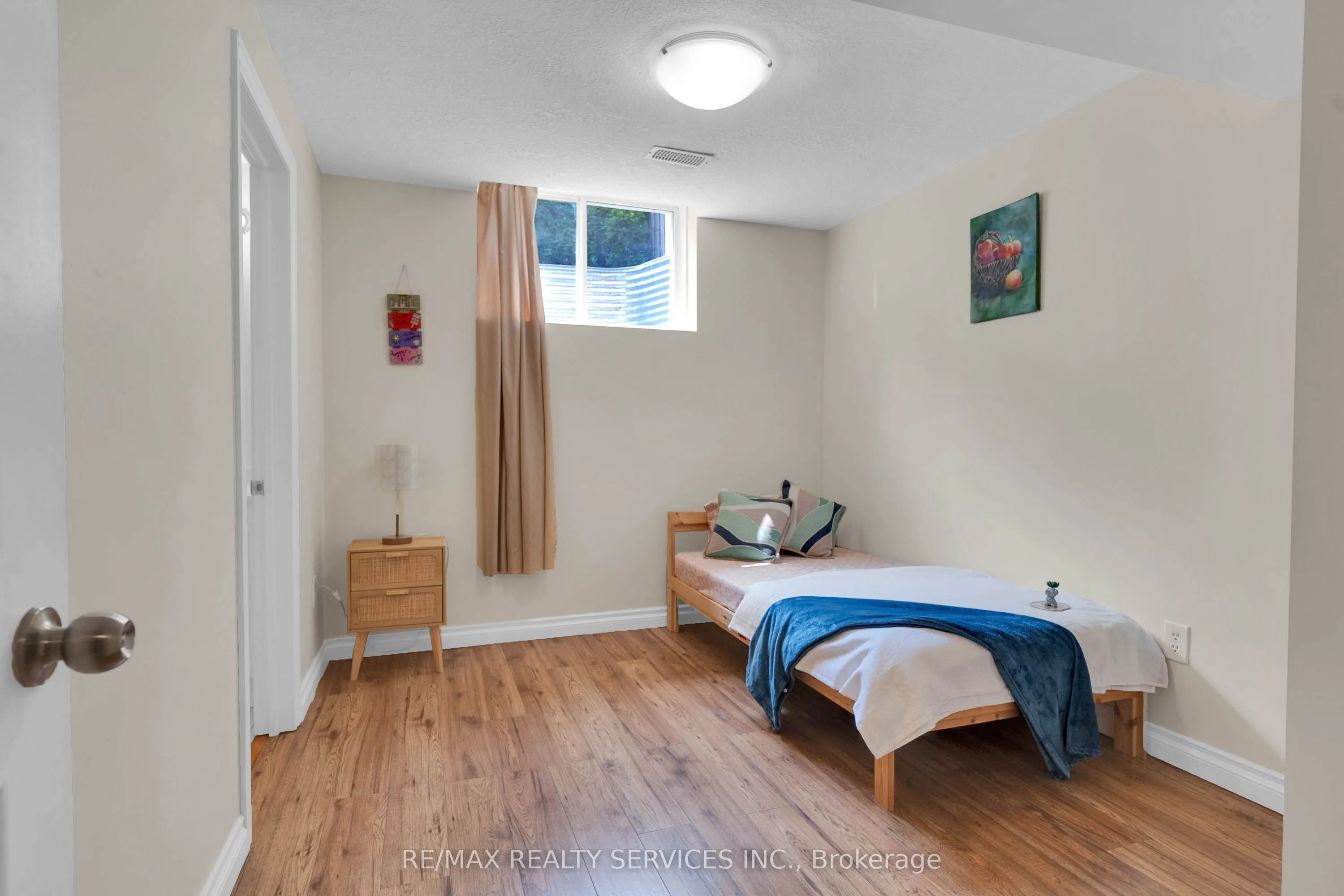 36 Fallowfield Drive, #4