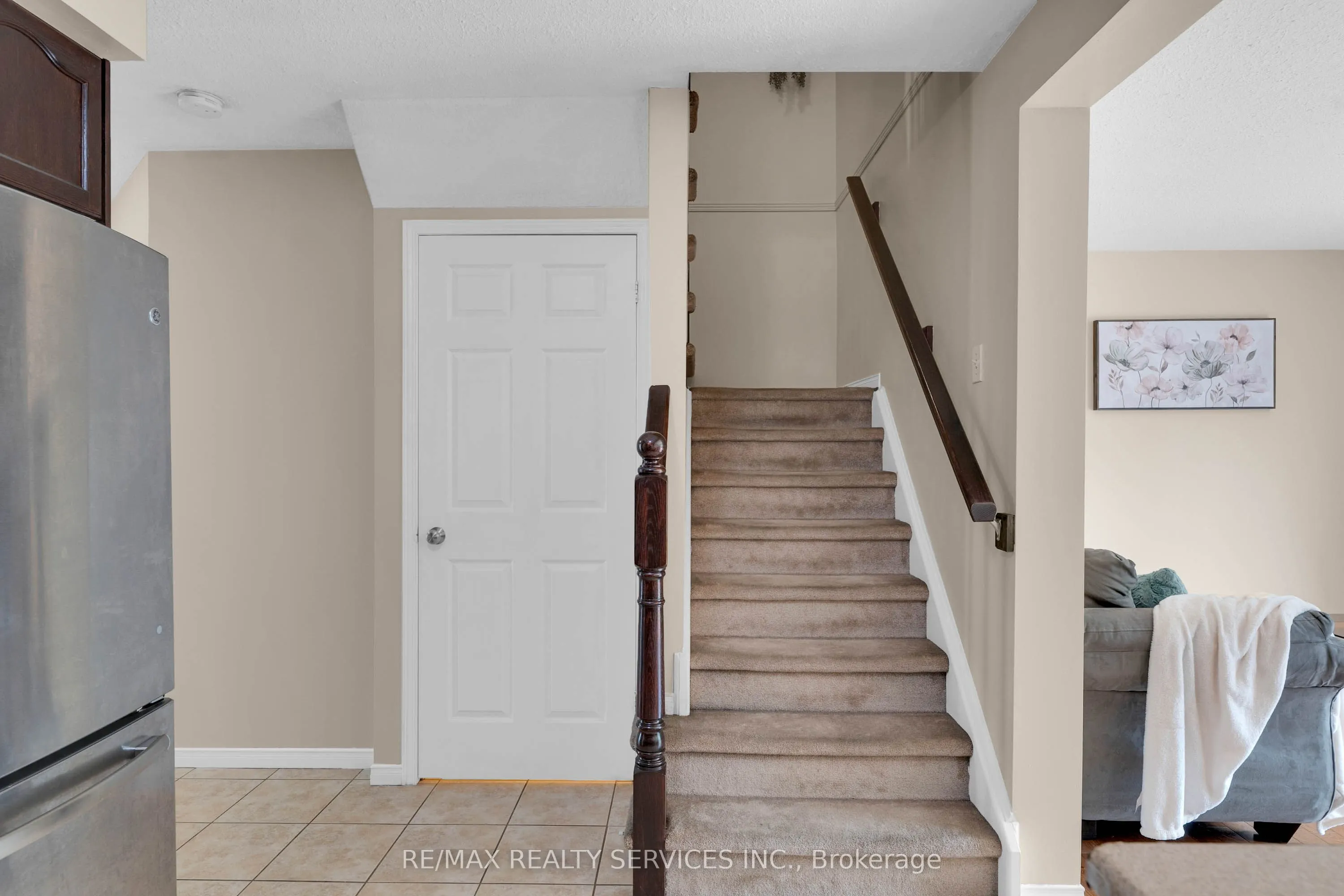 36 Fallowfield Drive, #4