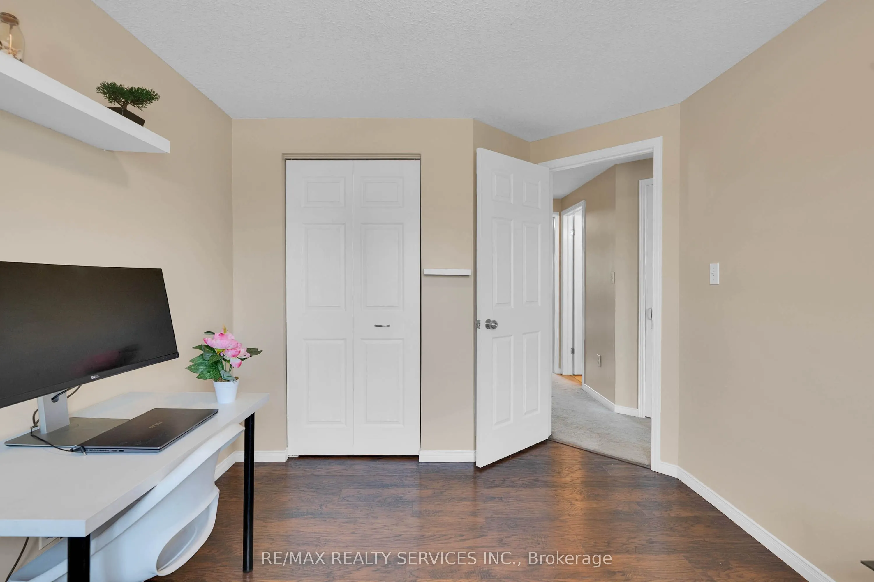 36 Fallowfield Drive, #4
