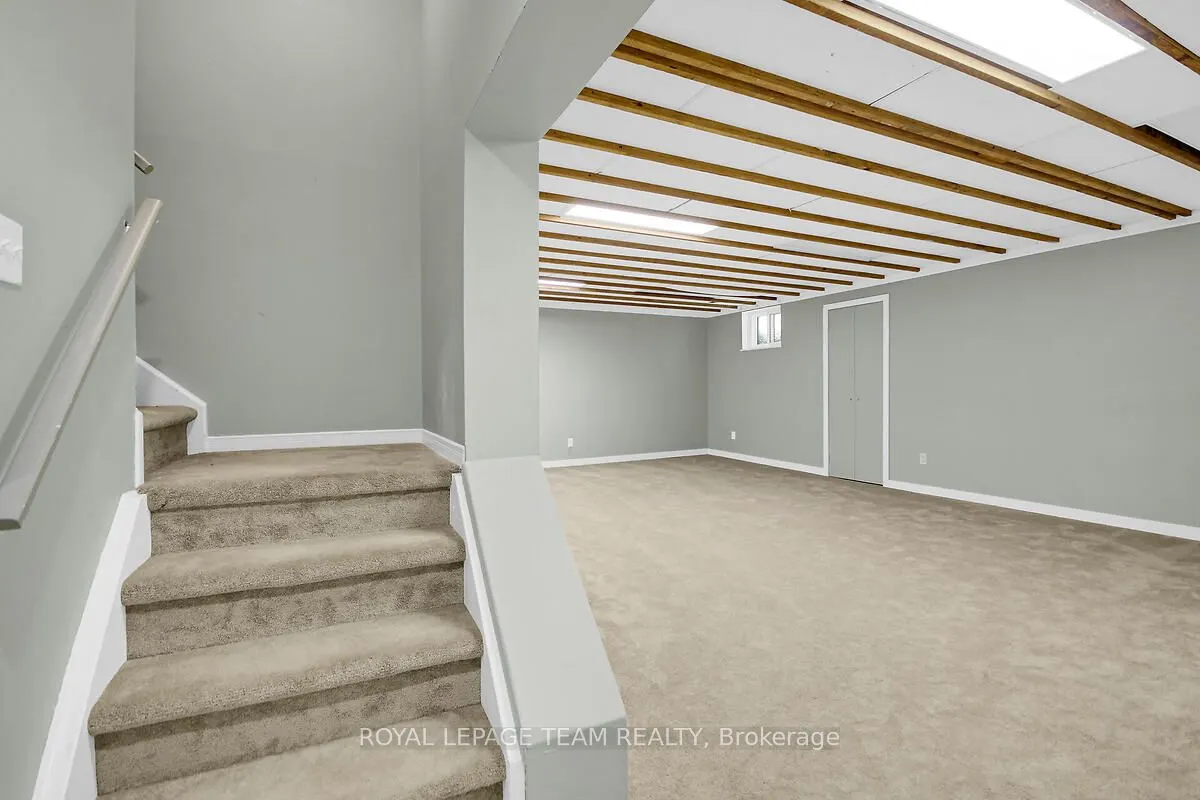 6616 SUNCREST Drive
