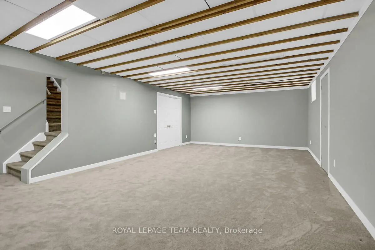 6616 SUNCREST Drive
