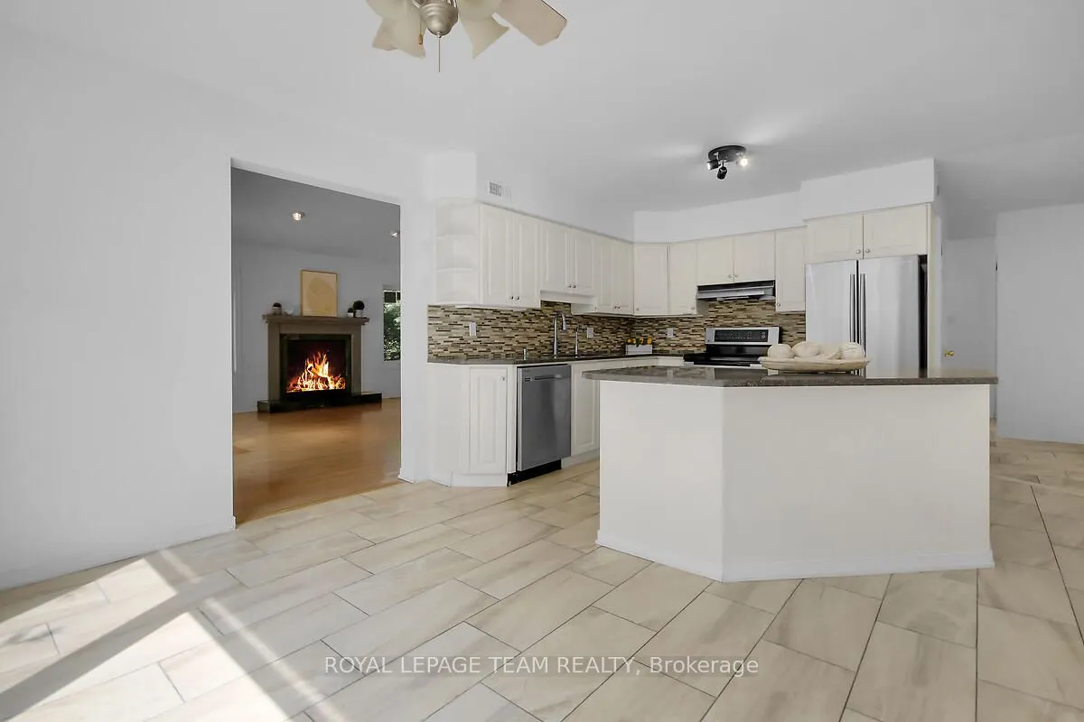 6616 SUNCREST Drive