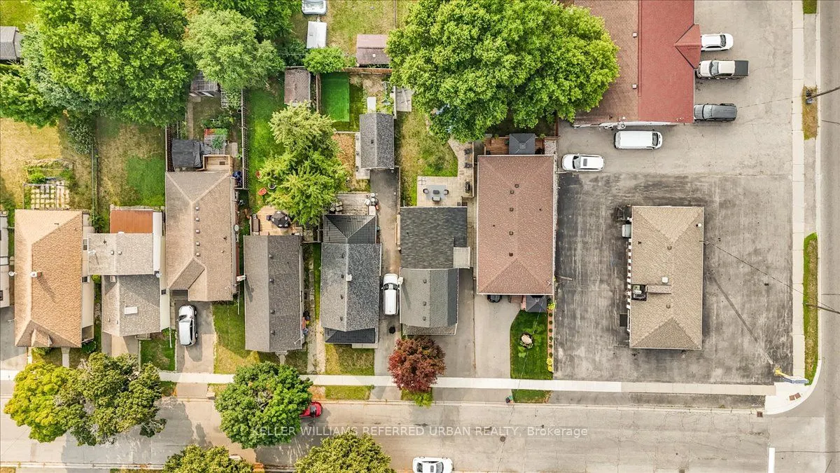 5 Hill Avenue